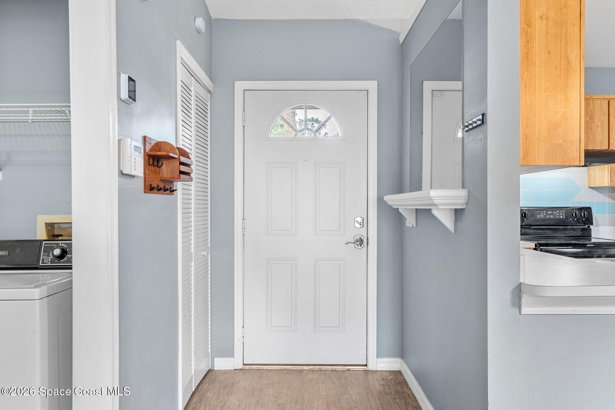 1691 Tugwell Street Se Property Photo 5