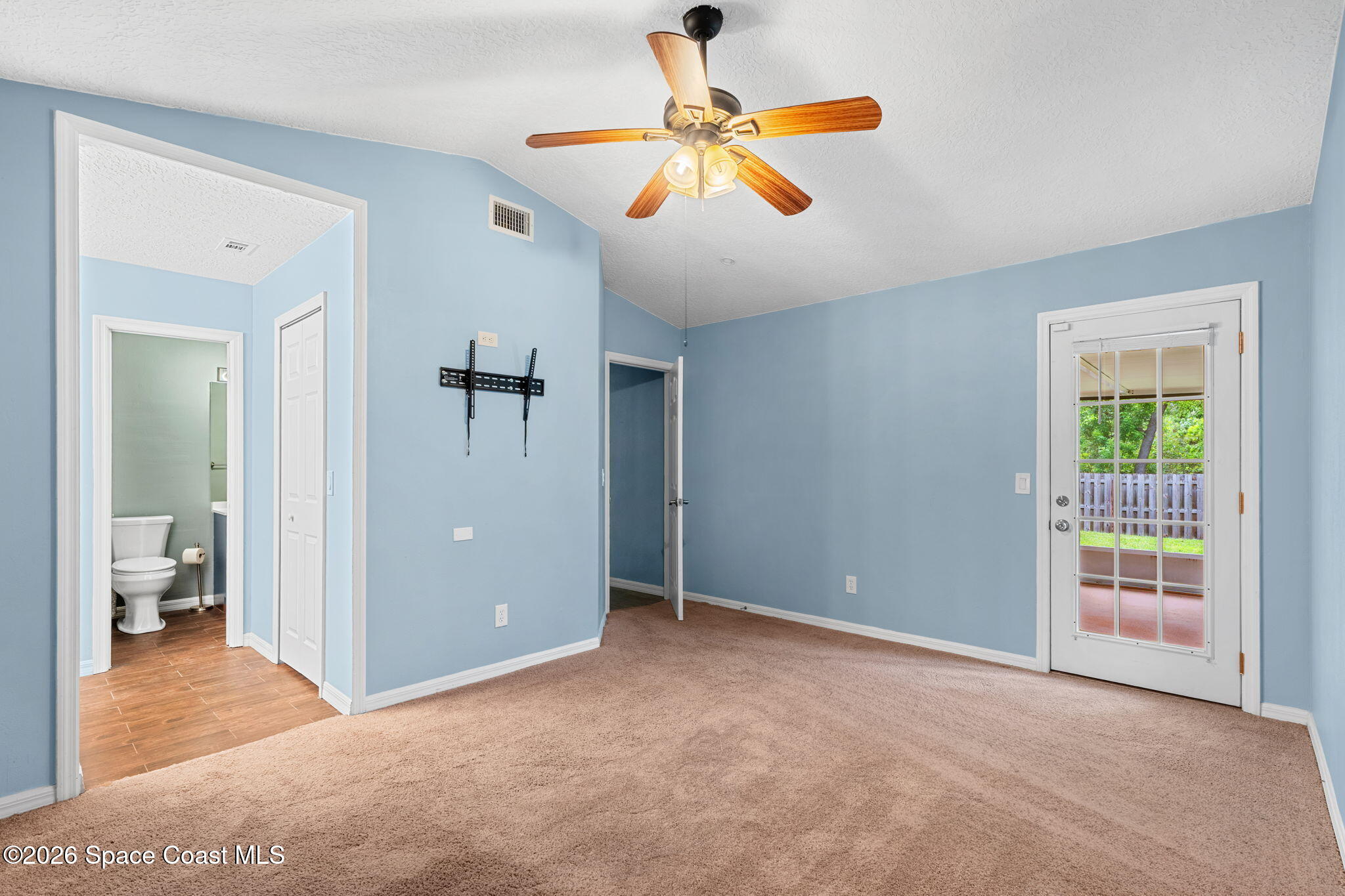 1691 Tugwell Street Se Property Photo 18