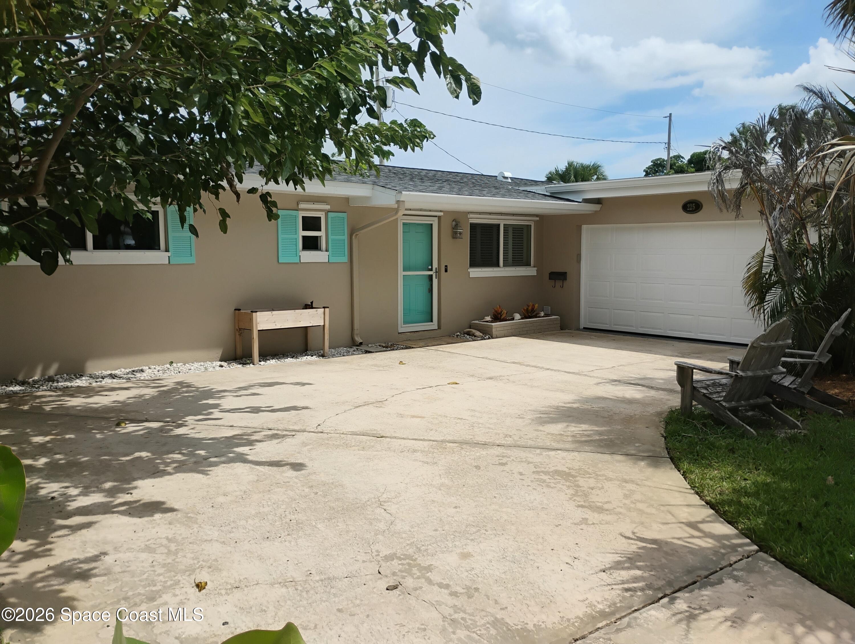 225 Jason Court Property Photo 1