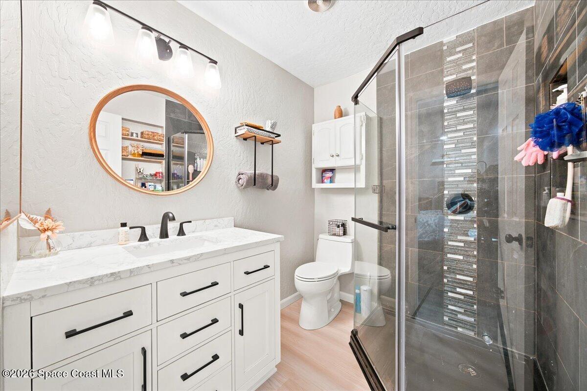 4865 Cocoanut Drive Property Photo 12