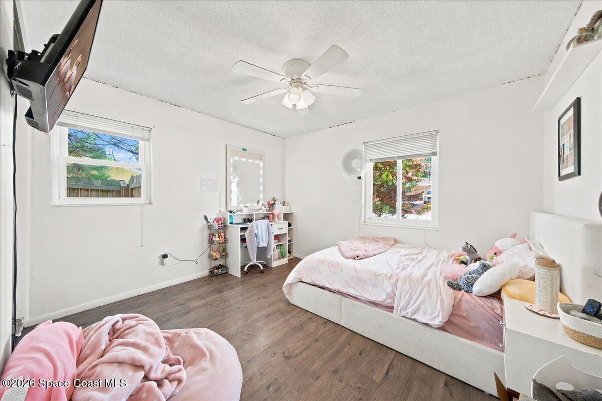 4865 Cocoanut Drive Property Photo 14