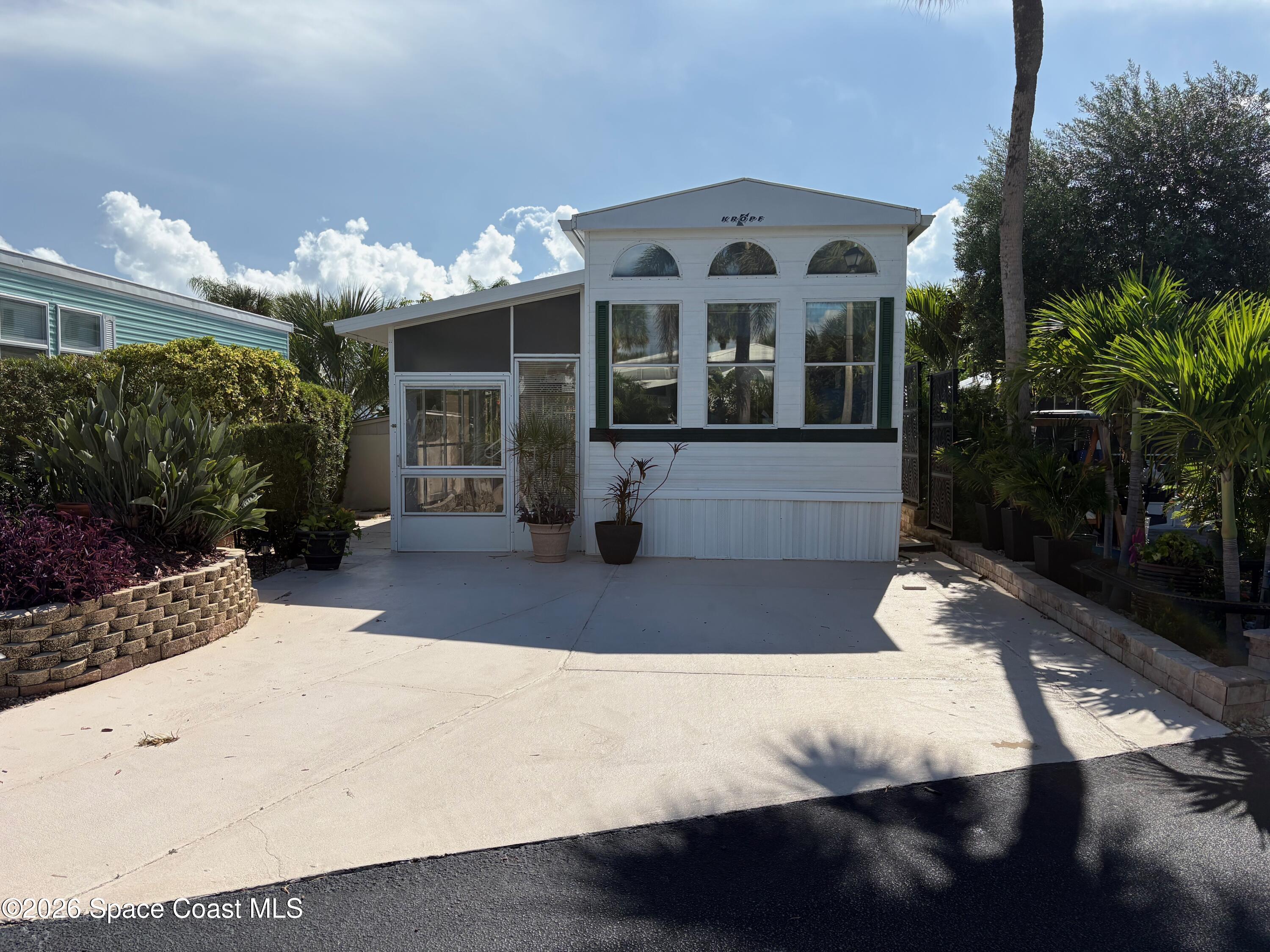 885 Horizon Lane 414 Property Photo 1