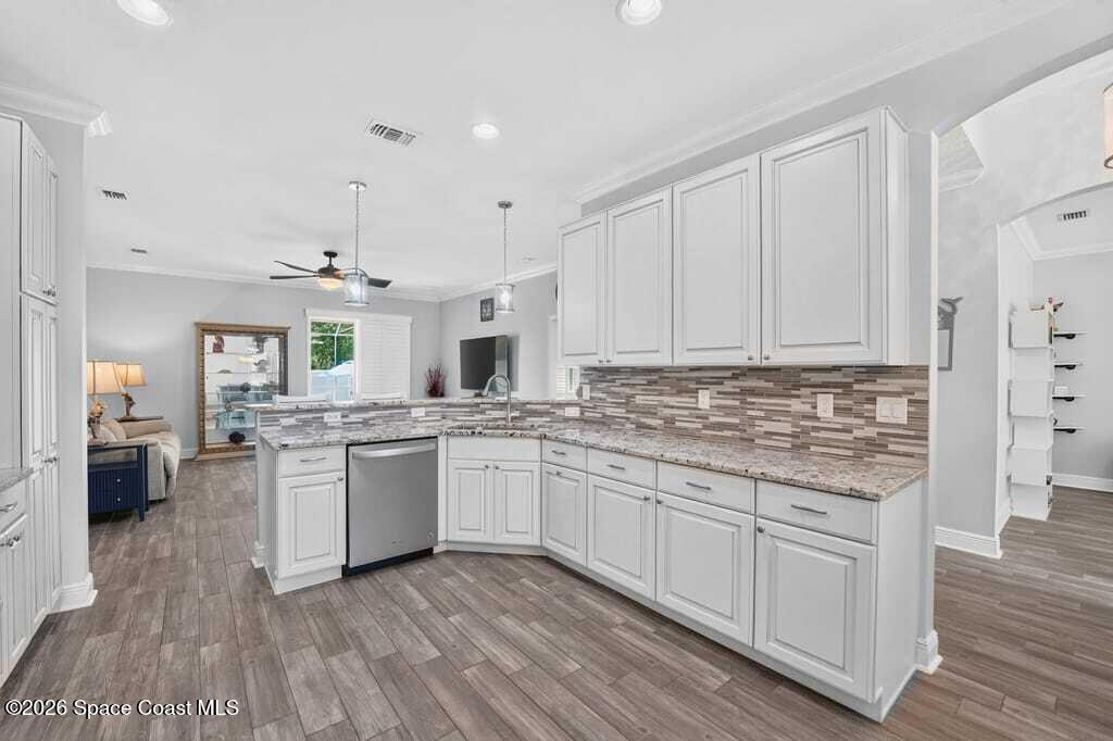 228 Abernathy Circle Se Property Photo 15