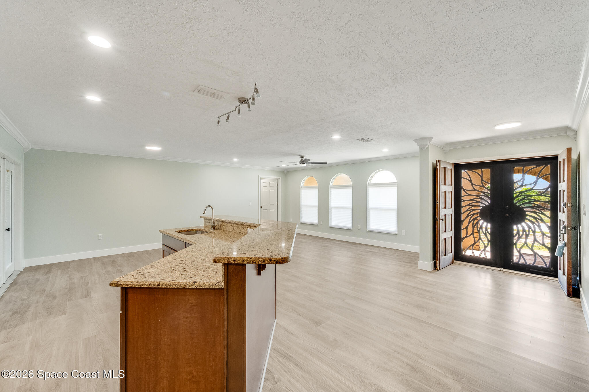645 Caiman Street Property Photo 6