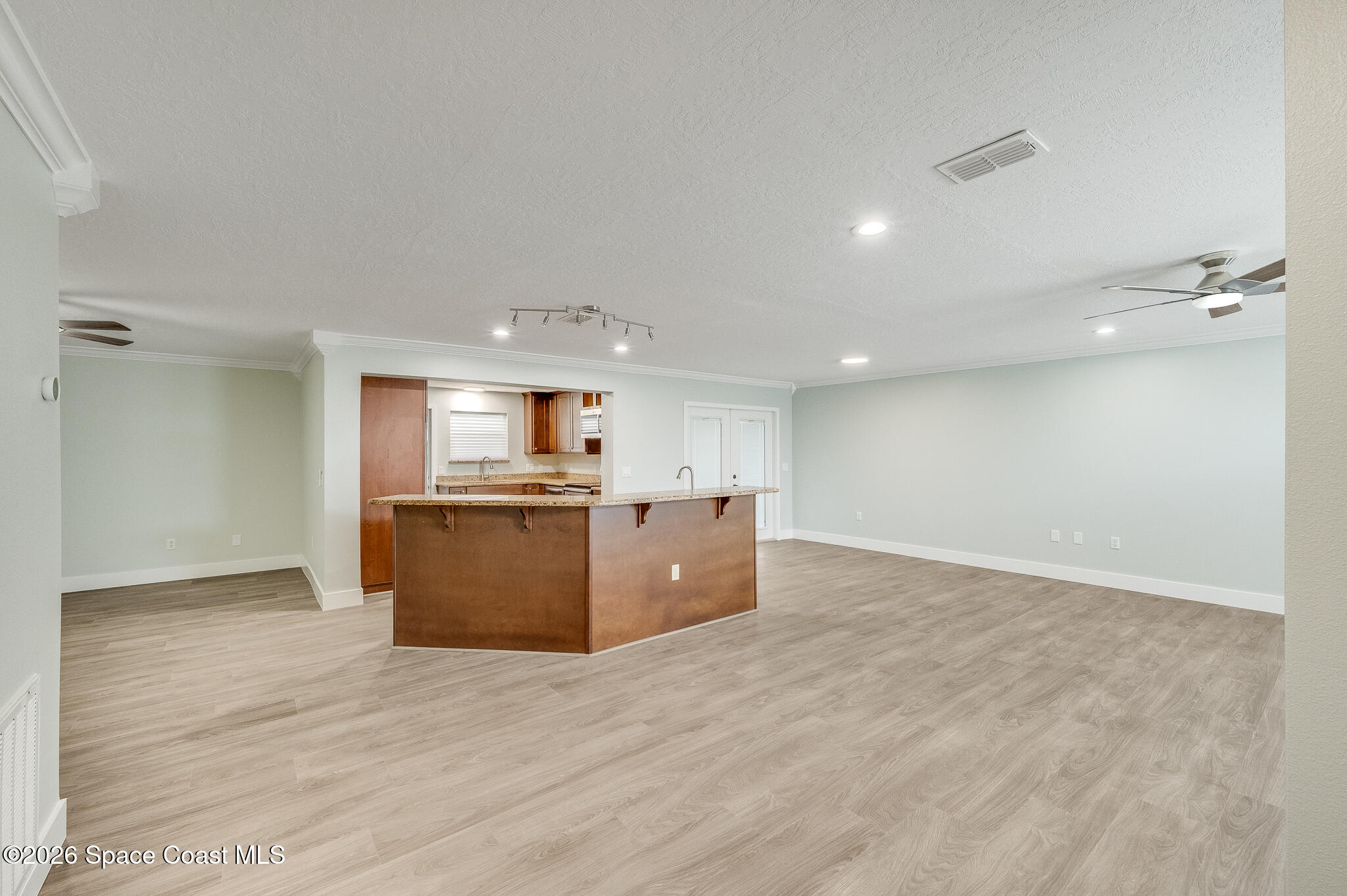 645 Caiman Street Property Photo 7