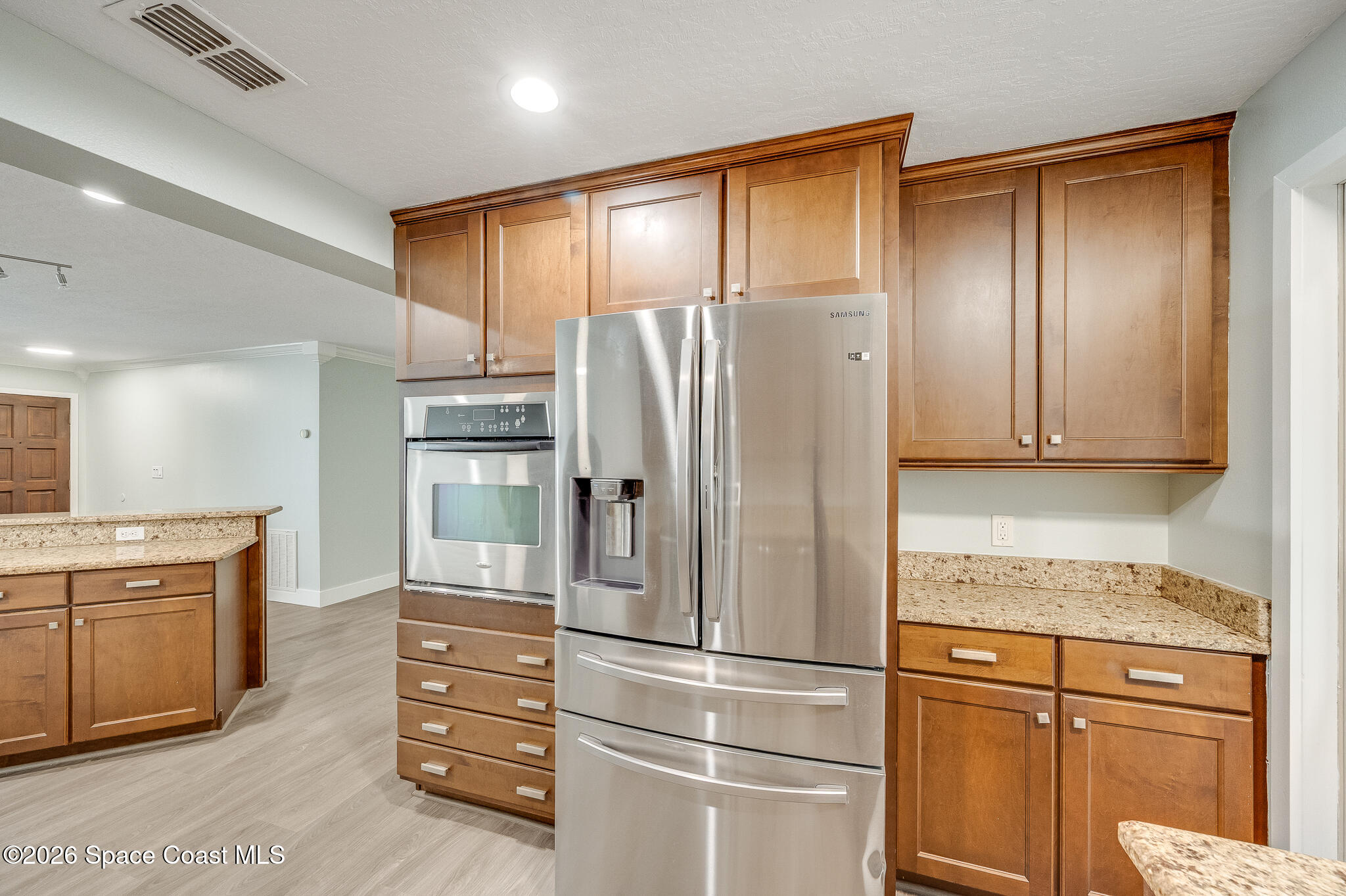 645 Caiman Street Property Photo 15
