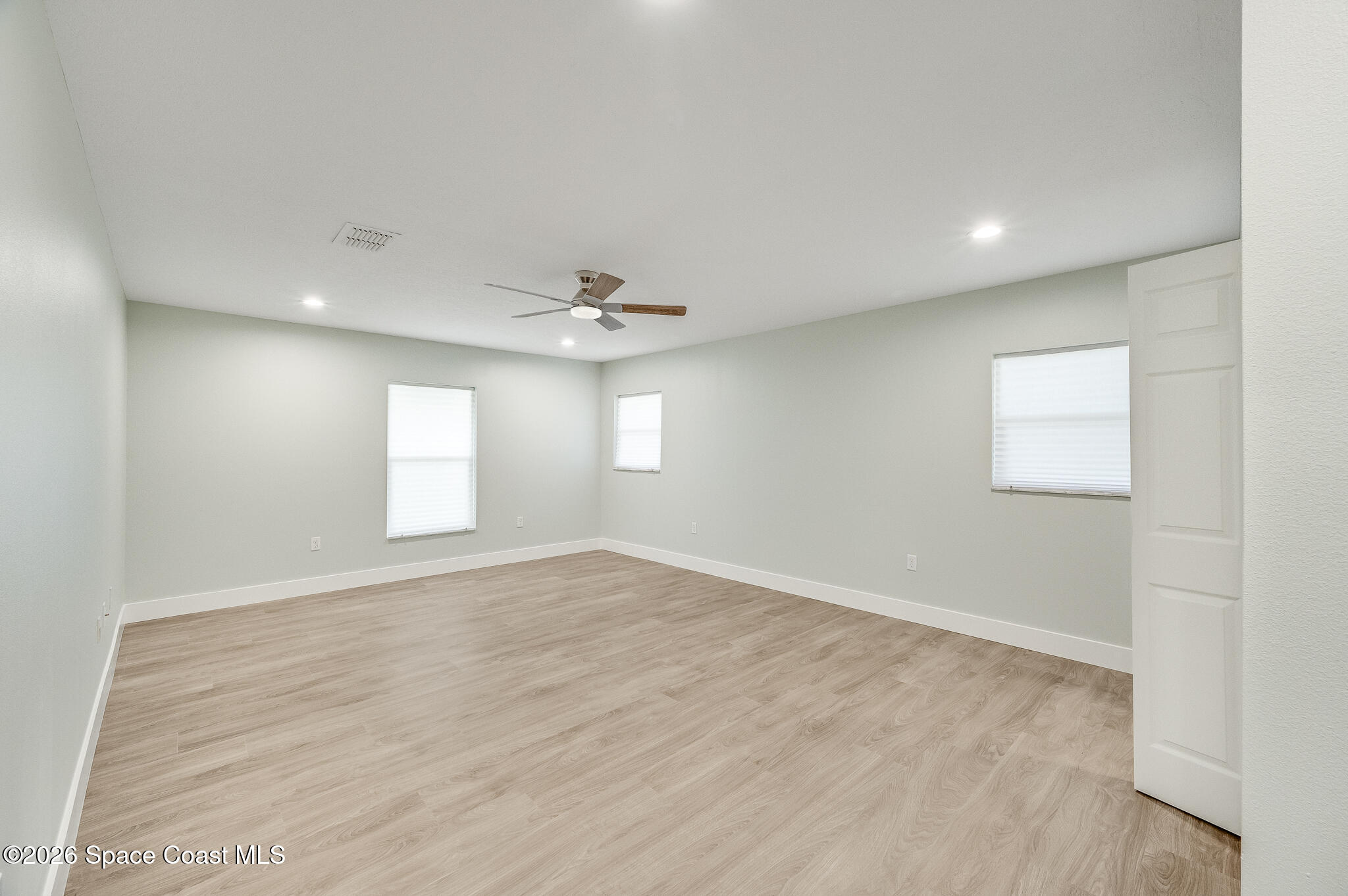 645 Caiman Street Property Photo 31