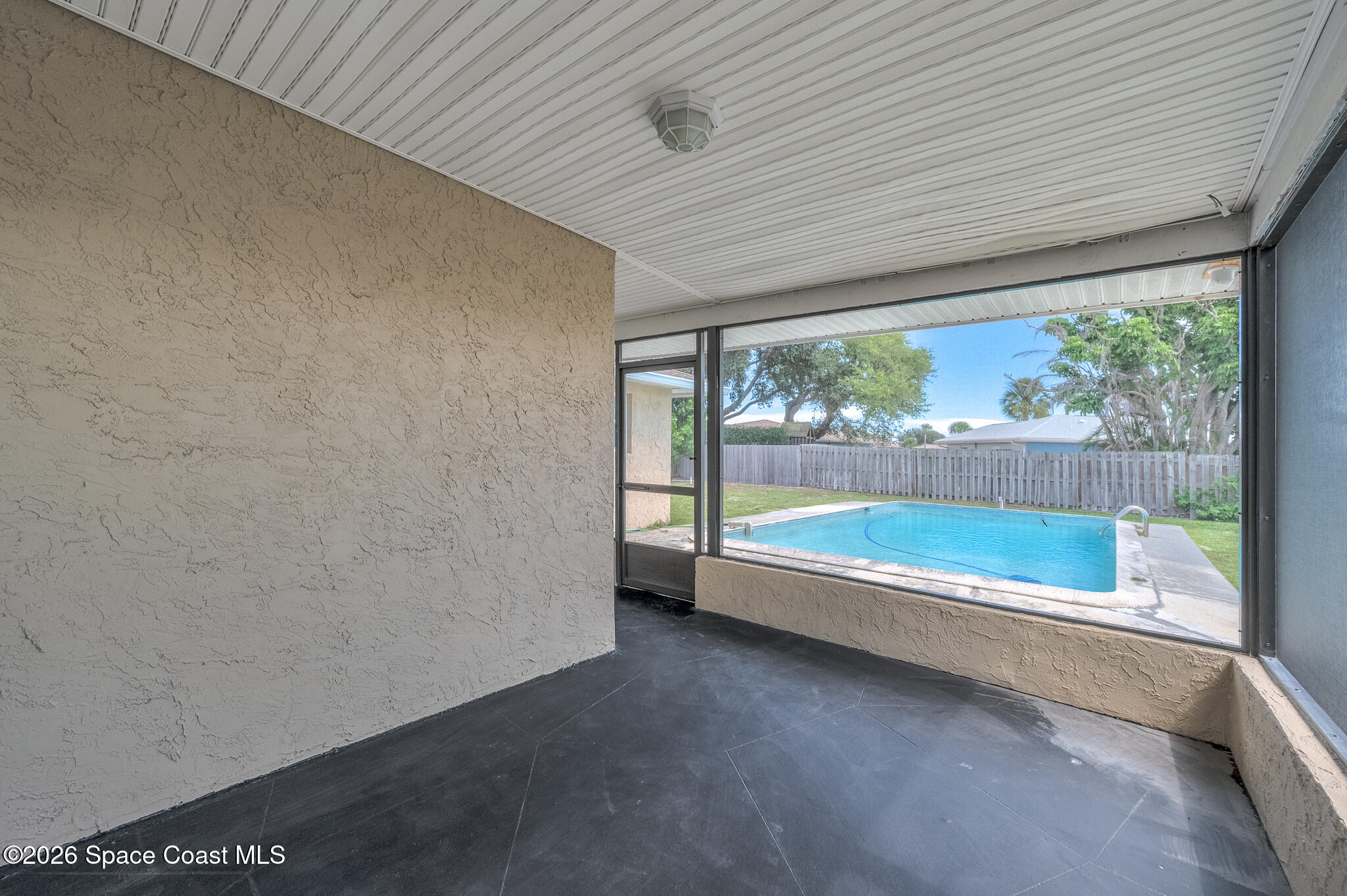 645 Caiman Street Property Photo 37