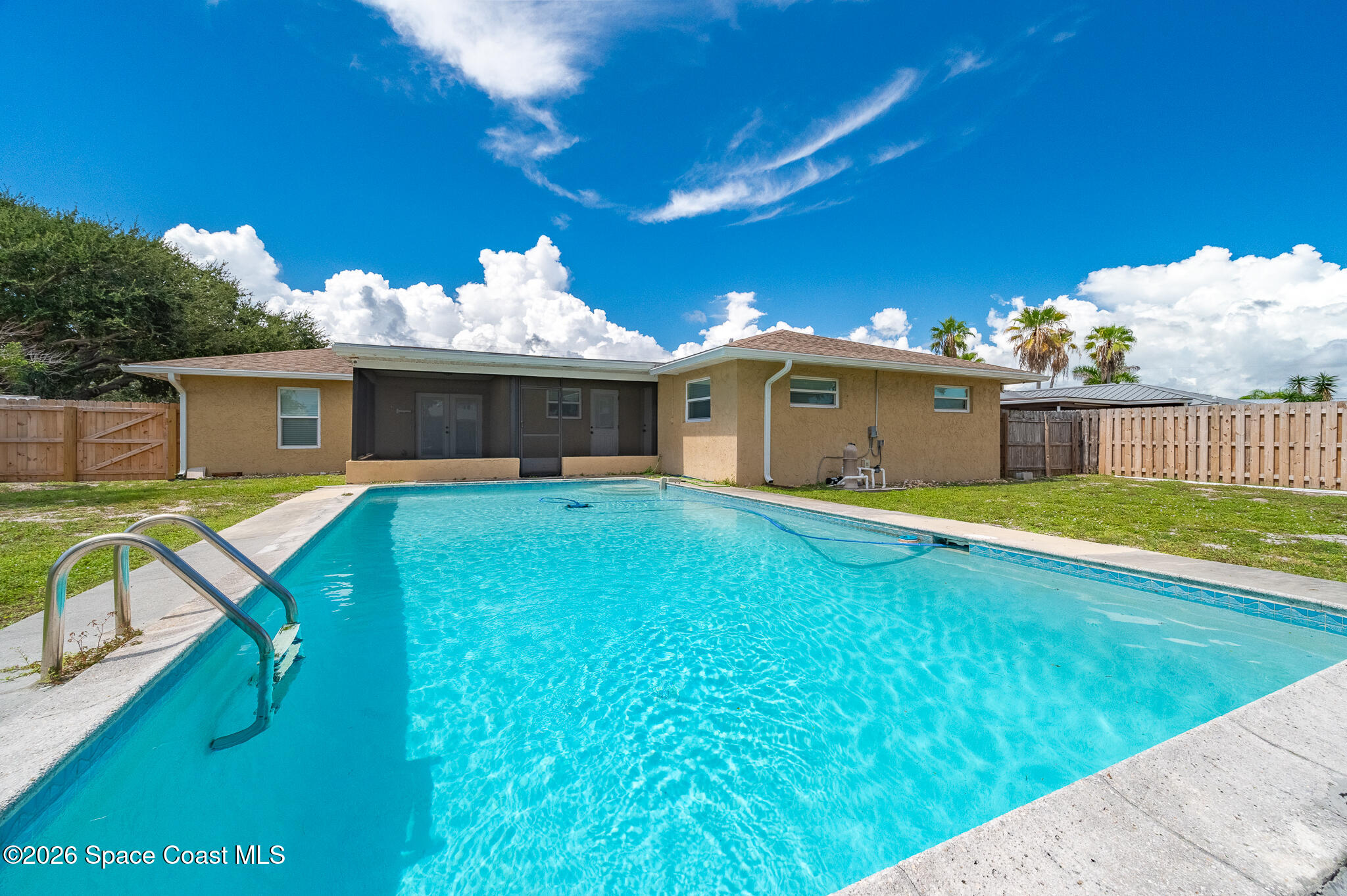 645 Caiman Street Property Photo 41