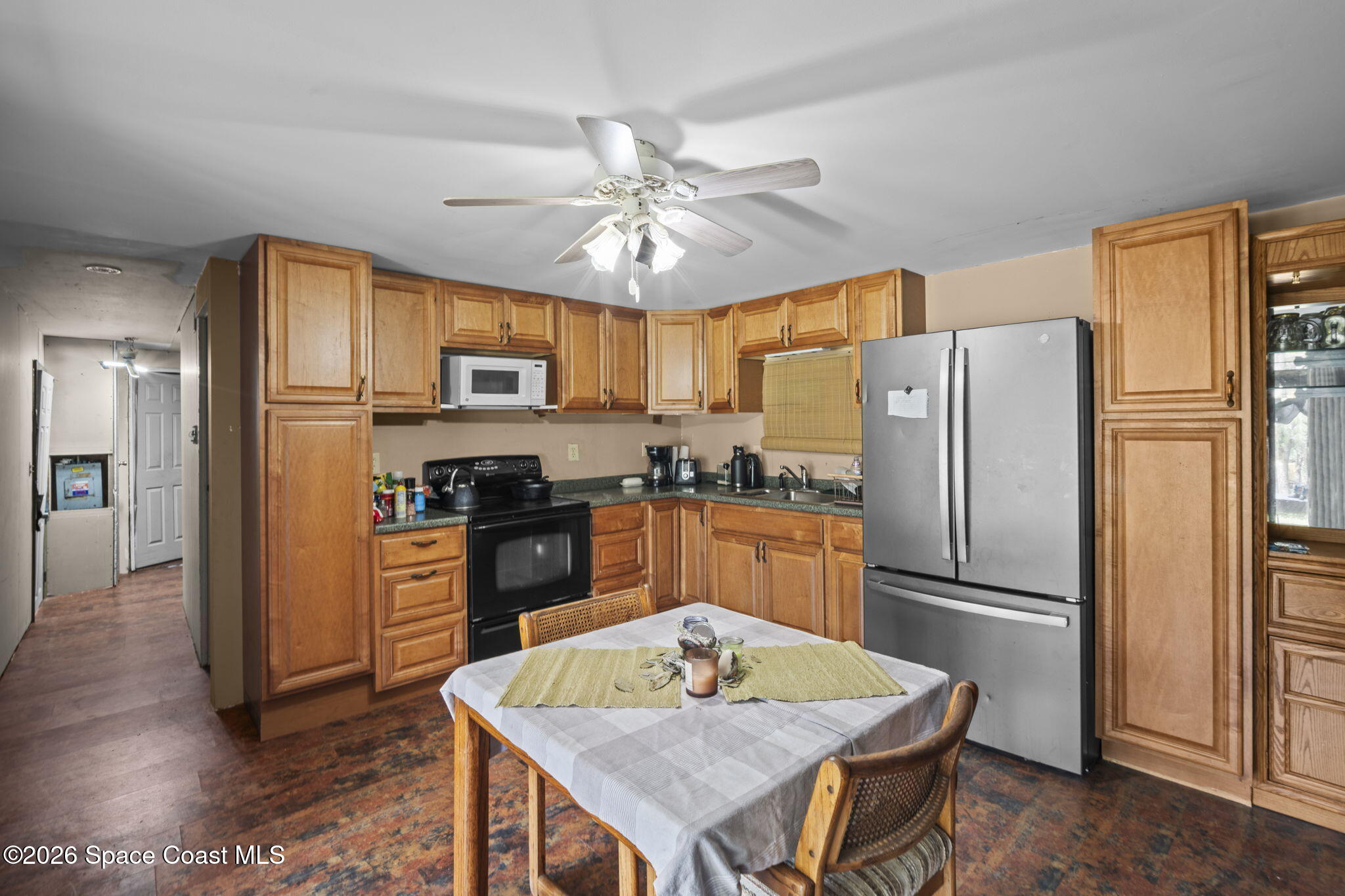 6673 Bear Trail Property Photo 2
