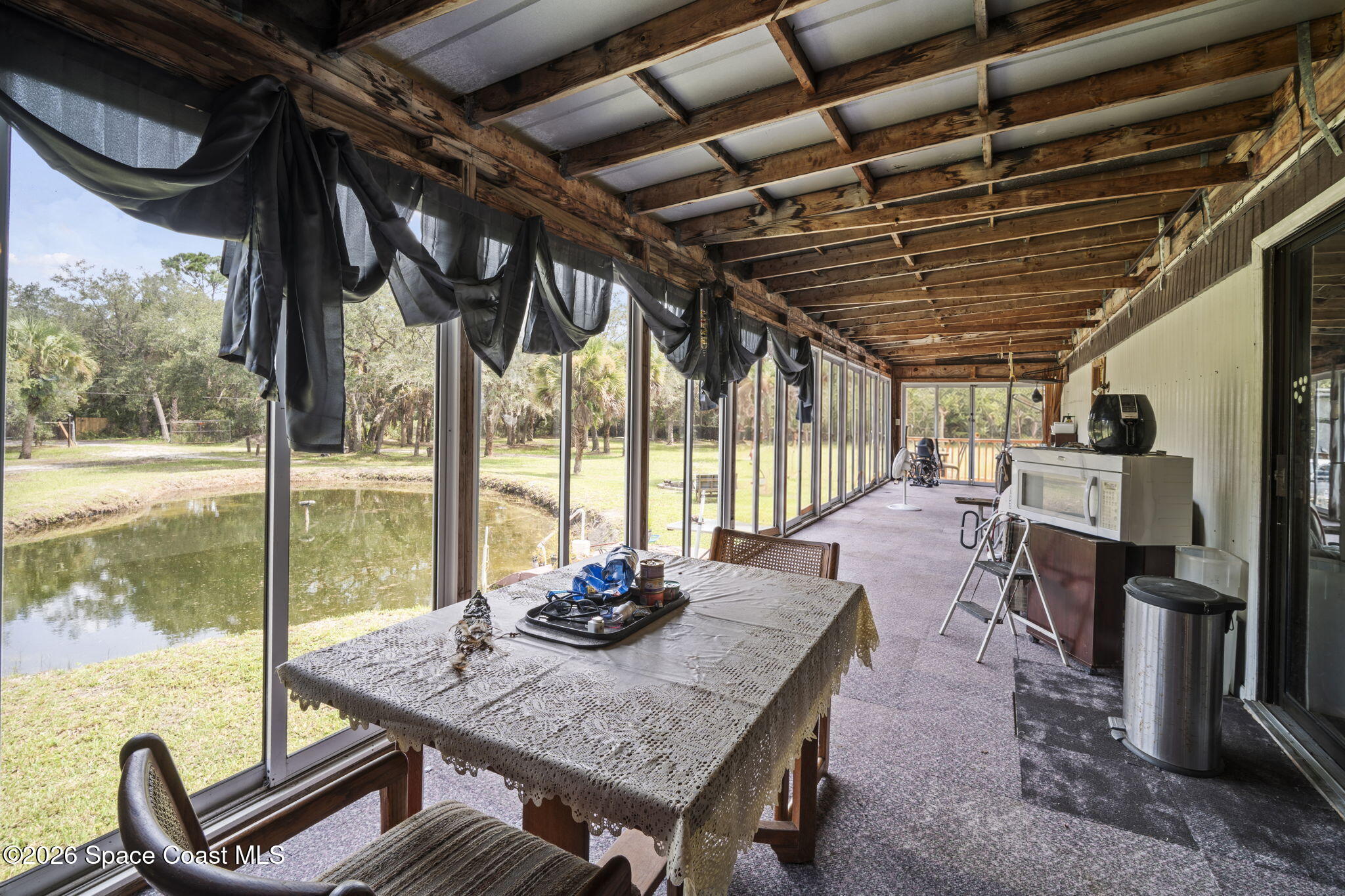 6673 Bear Trail Property Photo 17