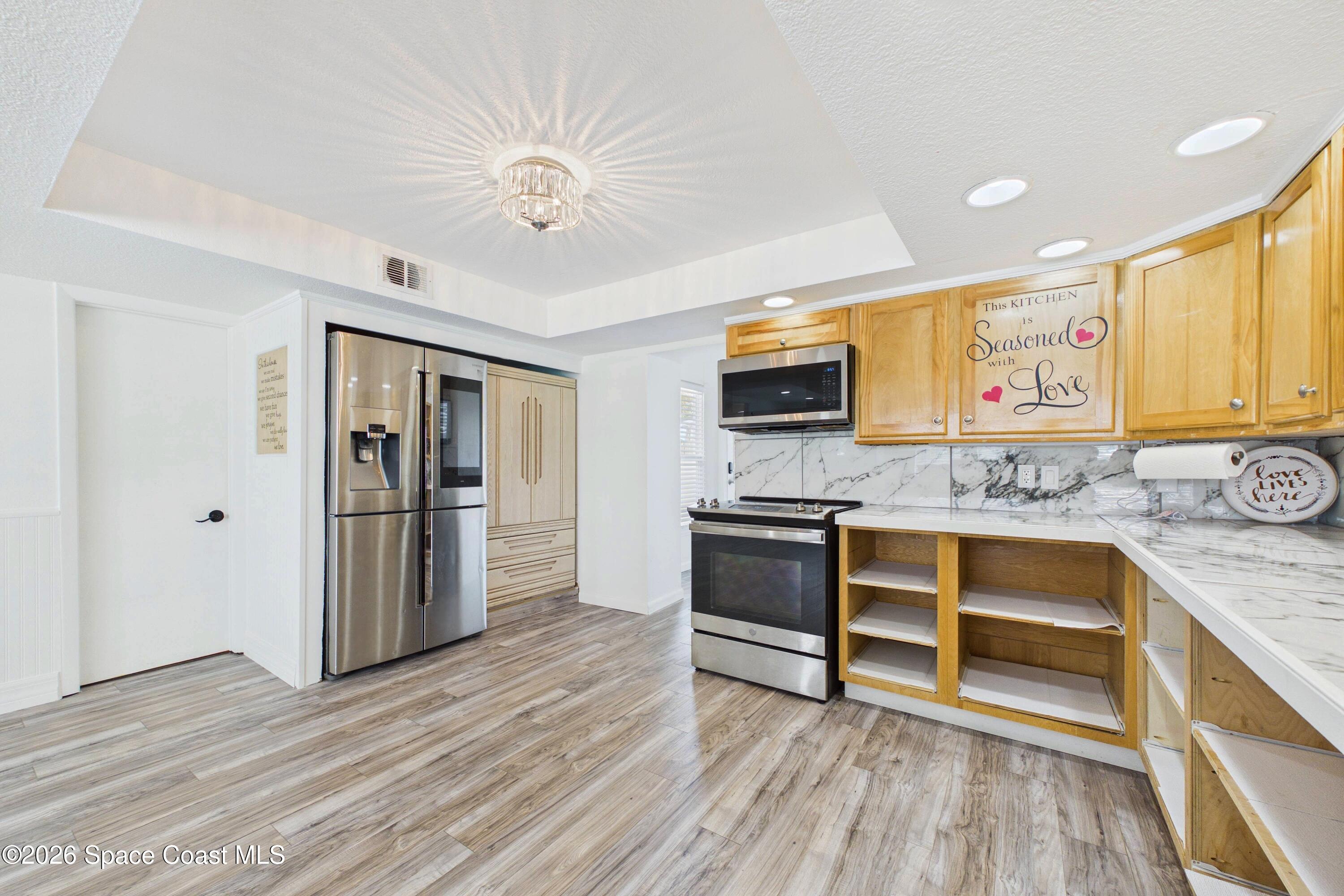 540 Barrett Drive Property Photo 25