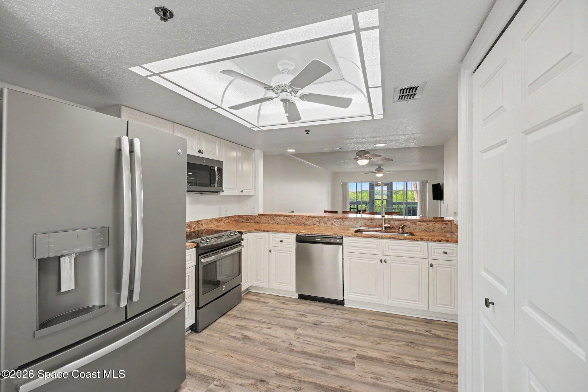 660 S Brevard Avenue 1513 Property Photo 18