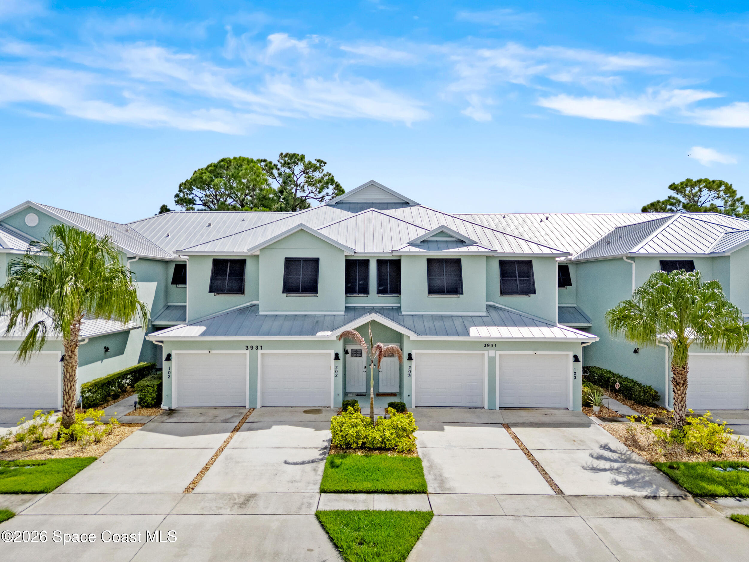 3931 Playa Del Sol Drive 202 Property Photo 1