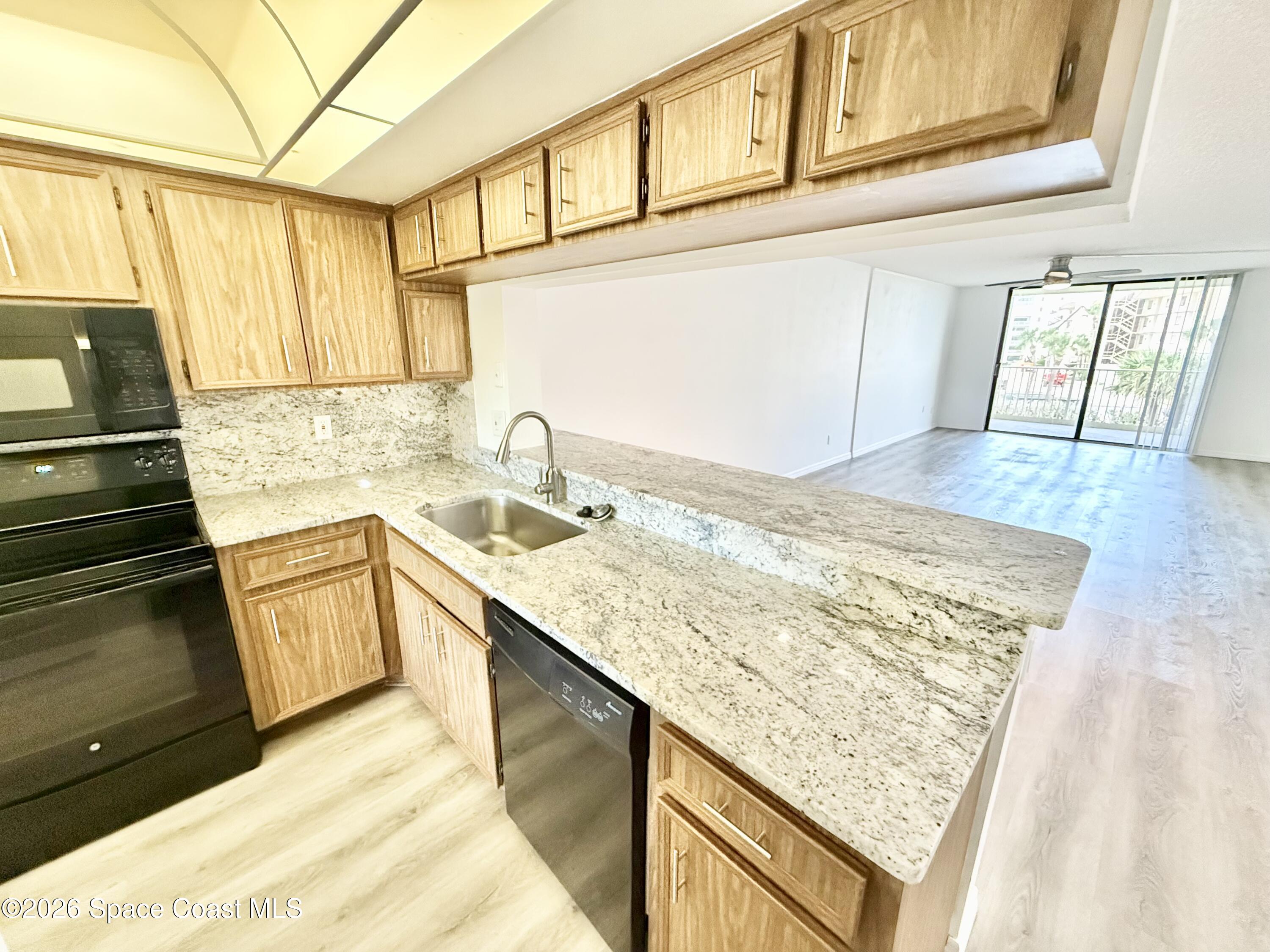 840 N Atlantic Avenue C303 Property Photo 7