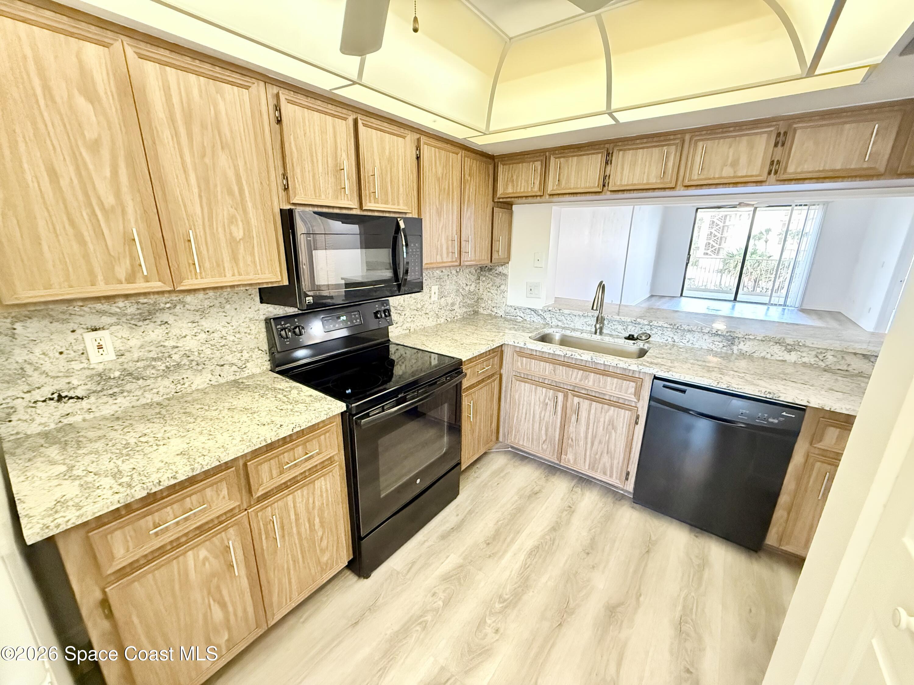 840 N Atlantic Avenue C303 Property Photo 9