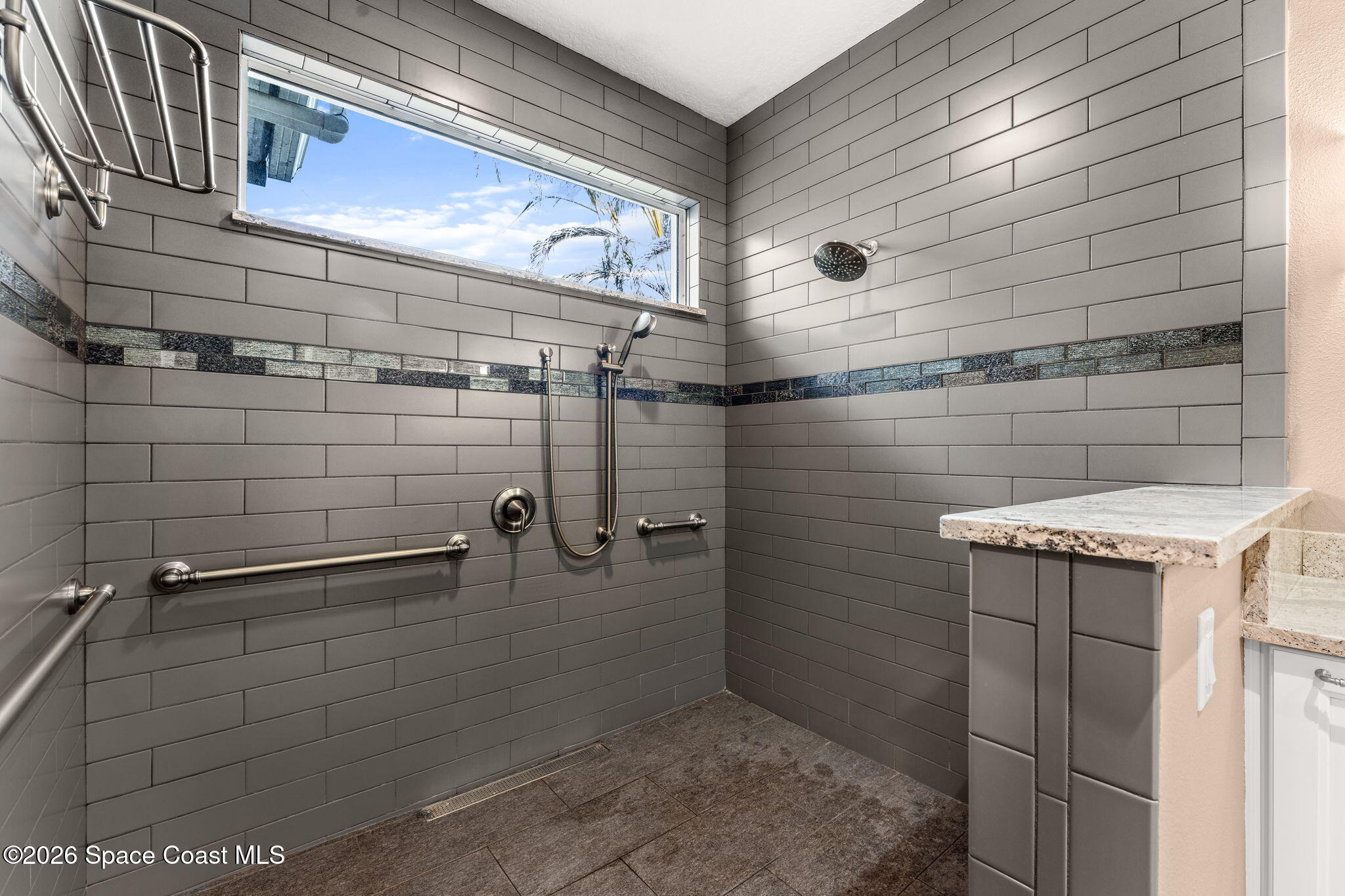 889 Woodbine Drive Property Photo 34