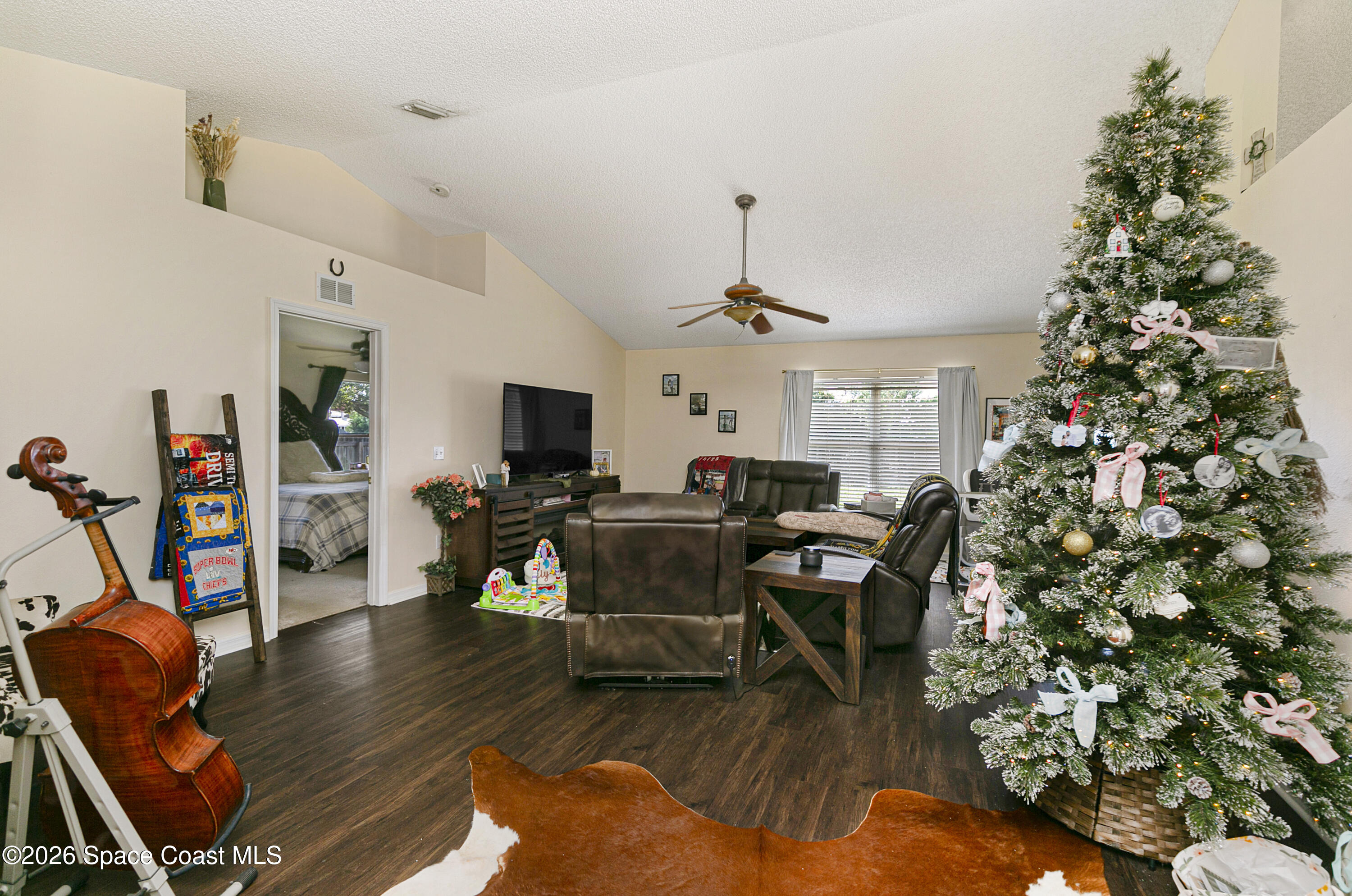 382 Hatcher Street Se Property Photo 9