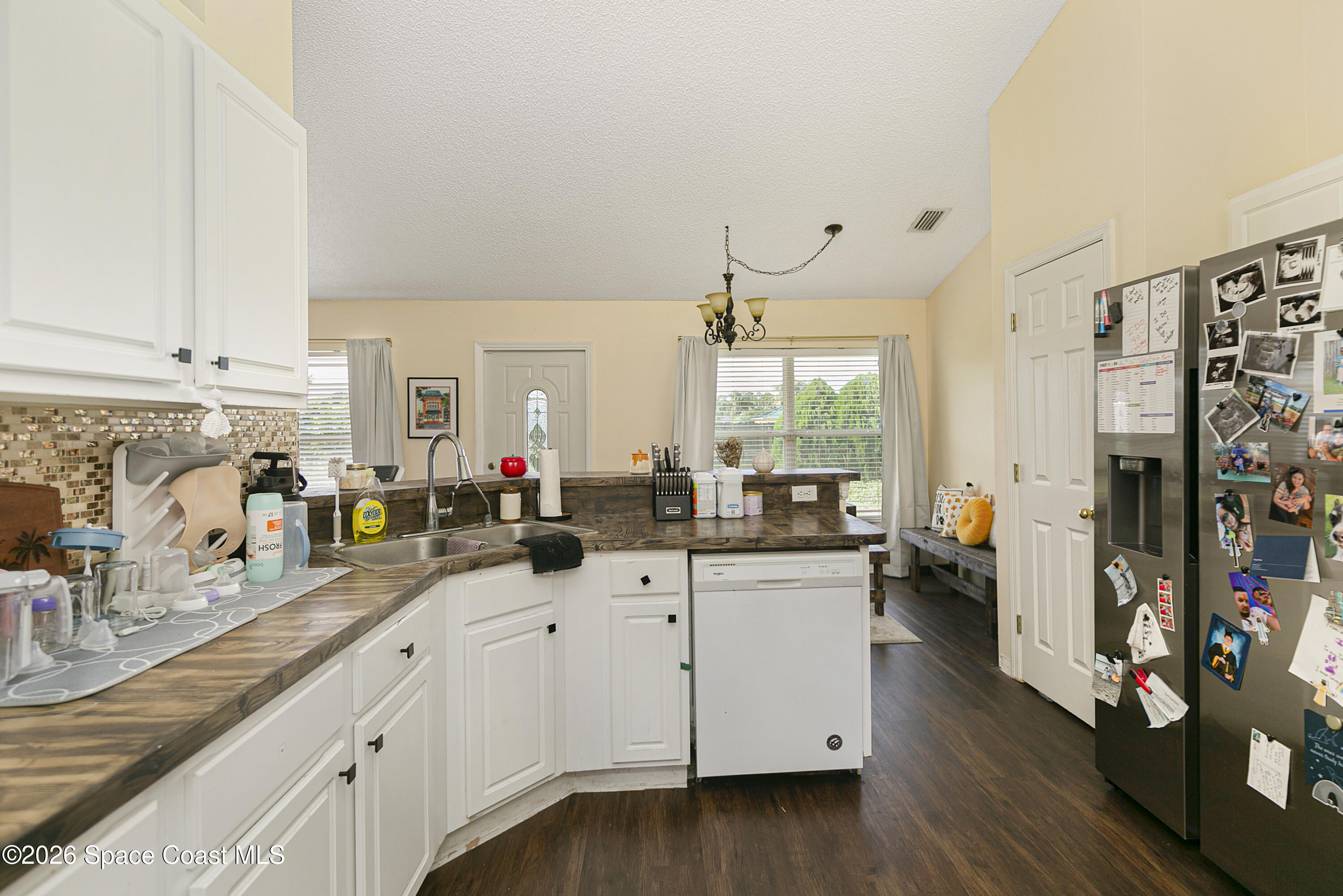 382 Hatcher Street Se Property Photo 12