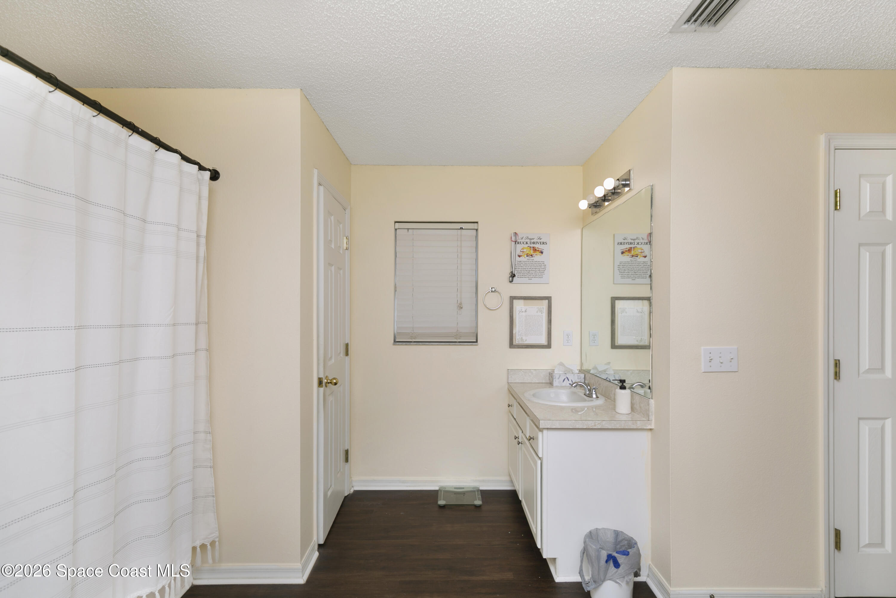 382 Hatcher Street Se Property Photo 21