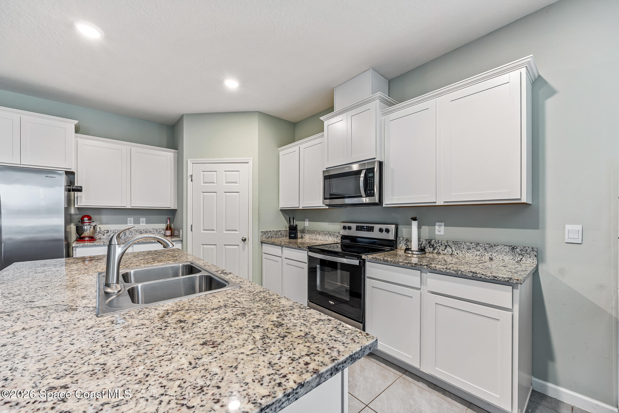 7151 Tanzanite Place Property Photo 7