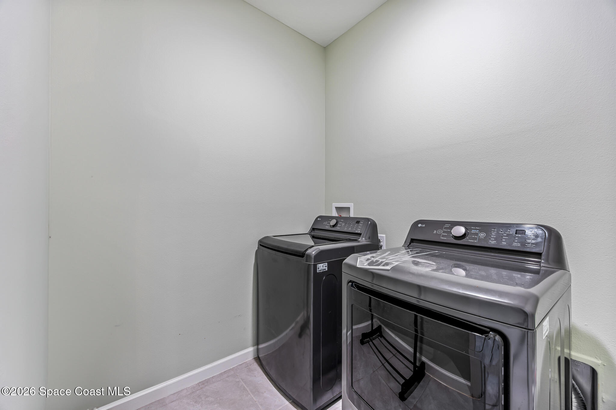7151 Tanzanite Place Property Photo 14
