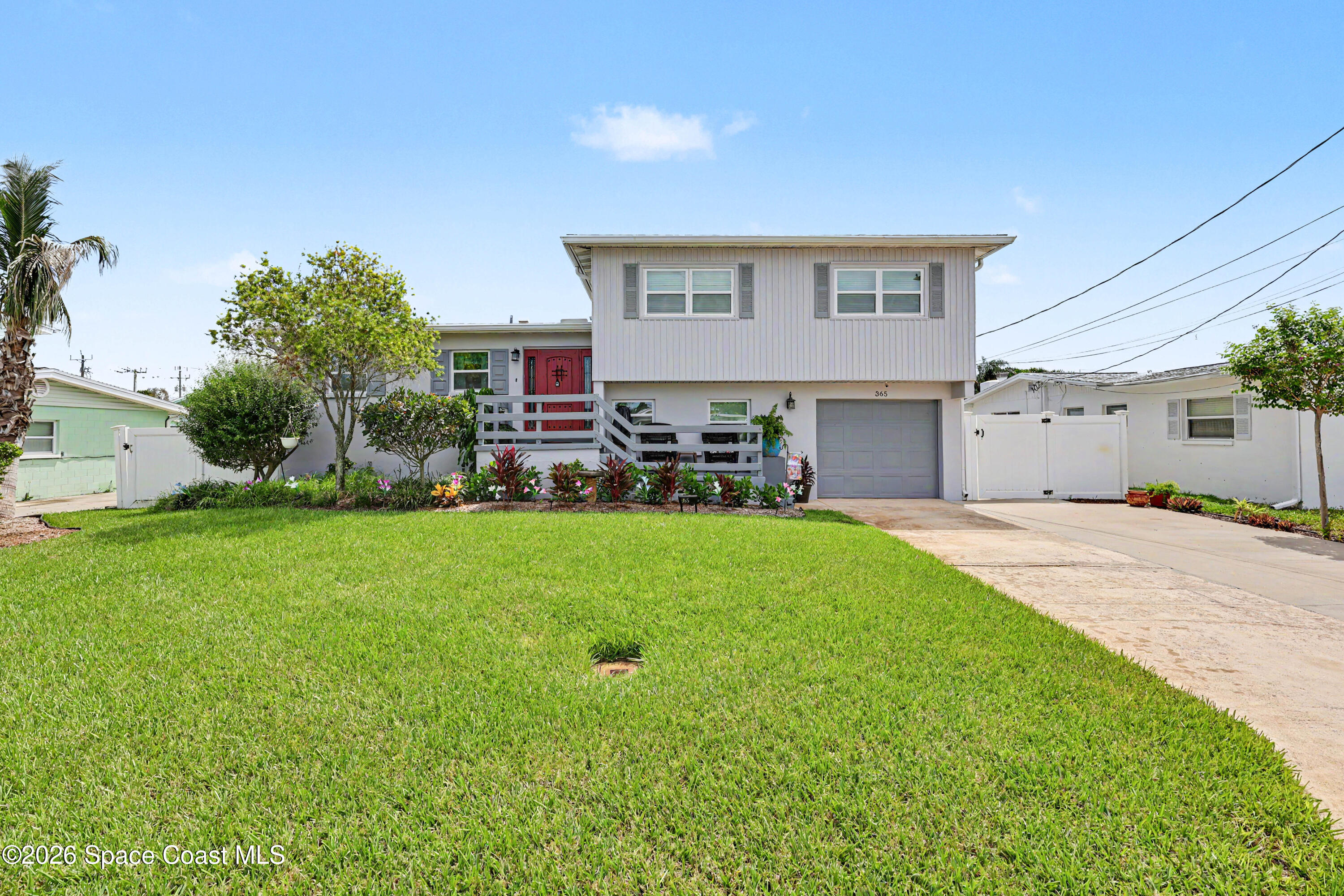 365 Needle Boulevard Property Photo 2