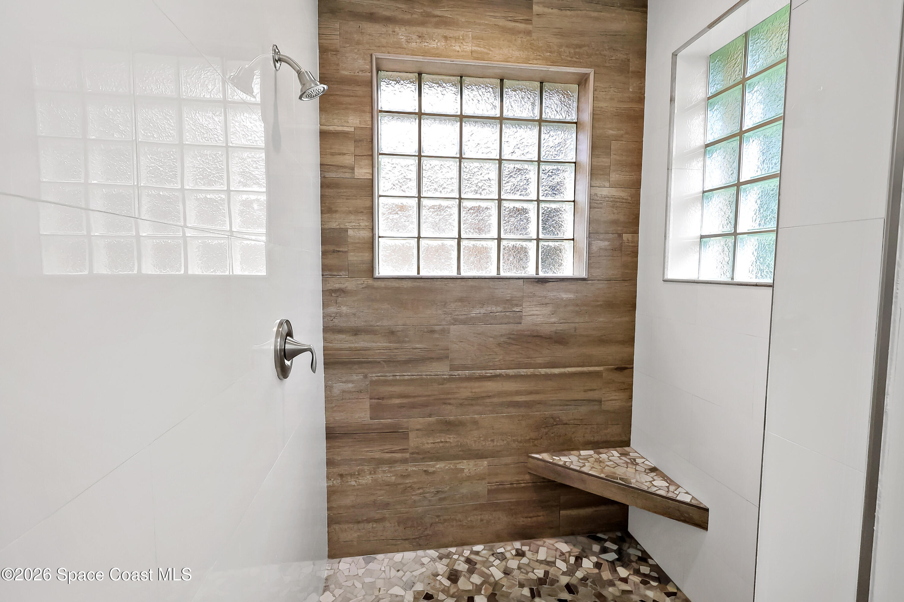 1876 Hedden Place Property Photo 22