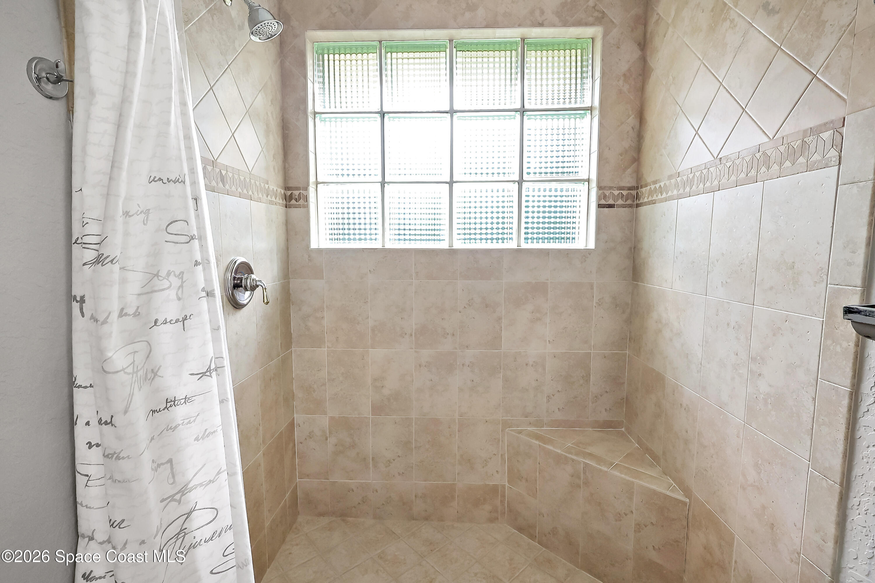 1876 Hedden Place Property Photo 28