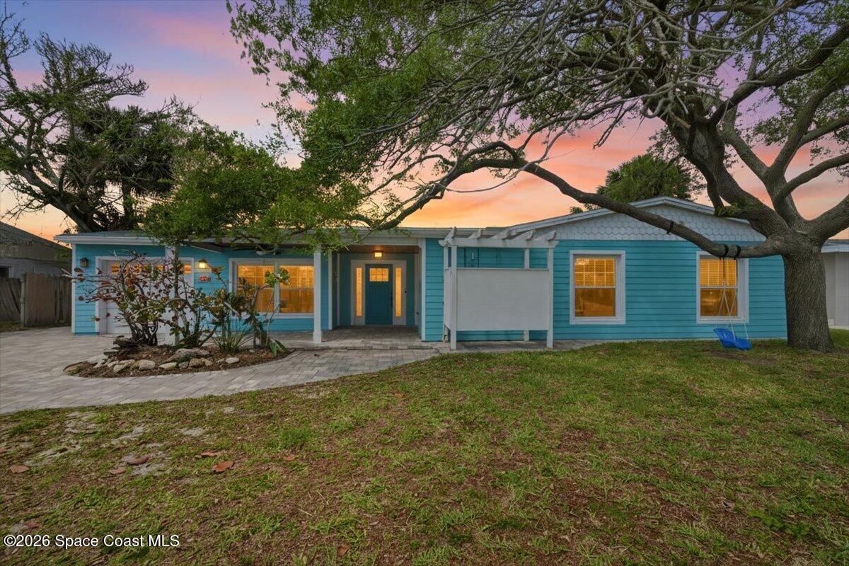 433 Blakey Boulevard Property Photo 1