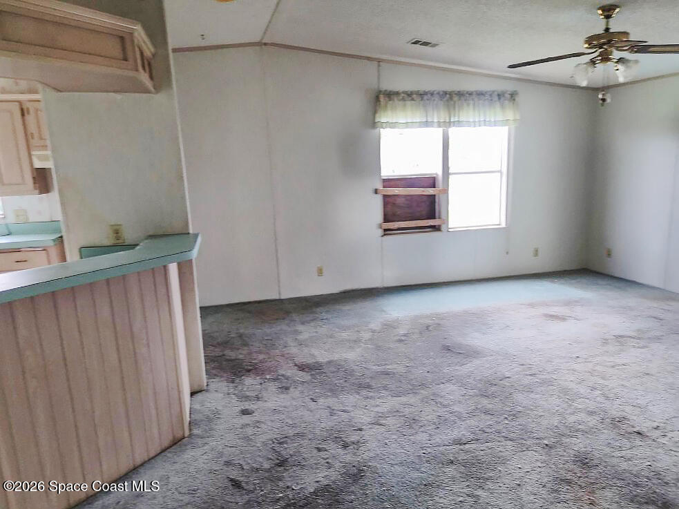 192 Rosewood Drive Property Photo 4