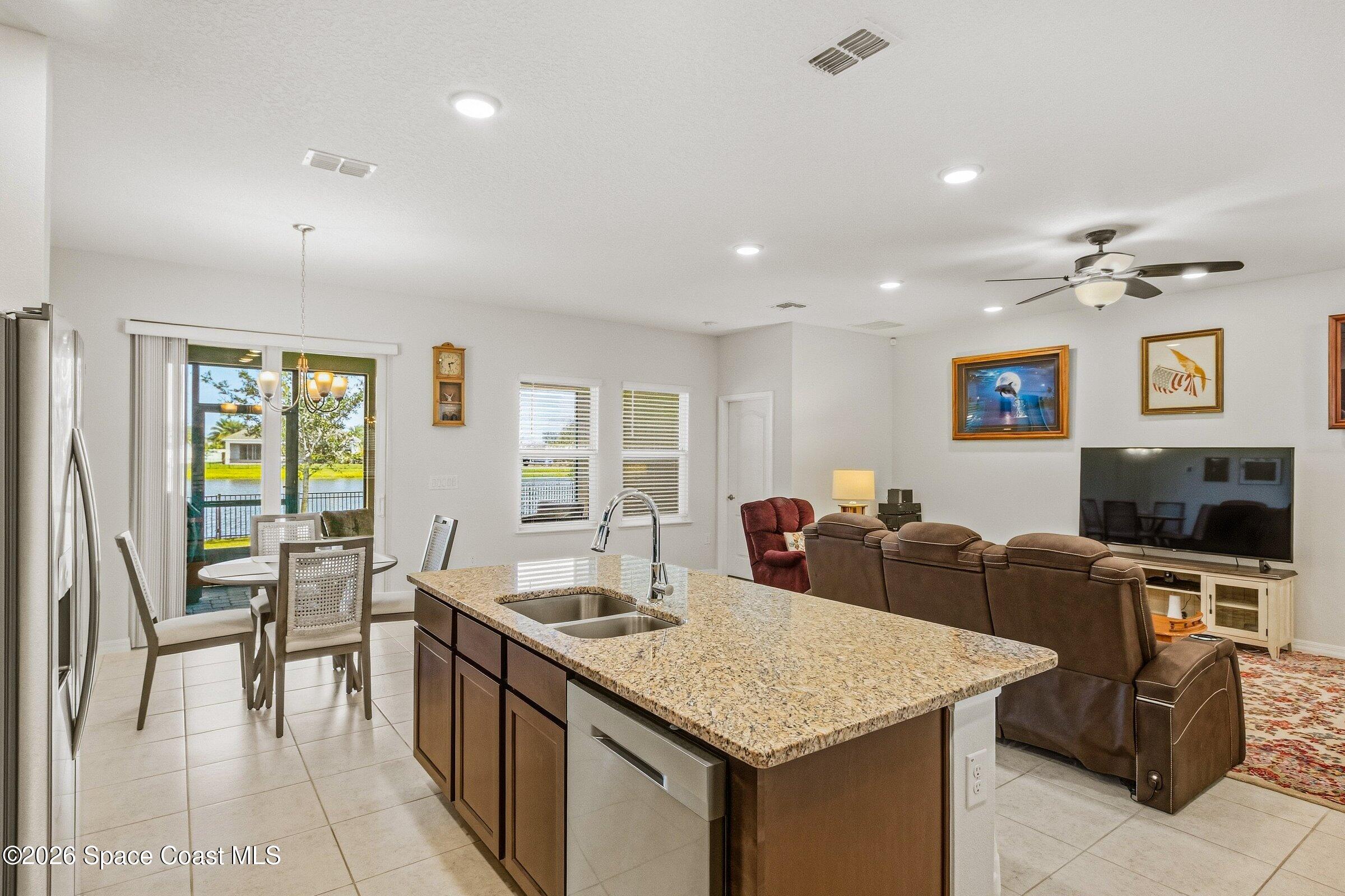 4693 Shannock Avenue Property Photo 6