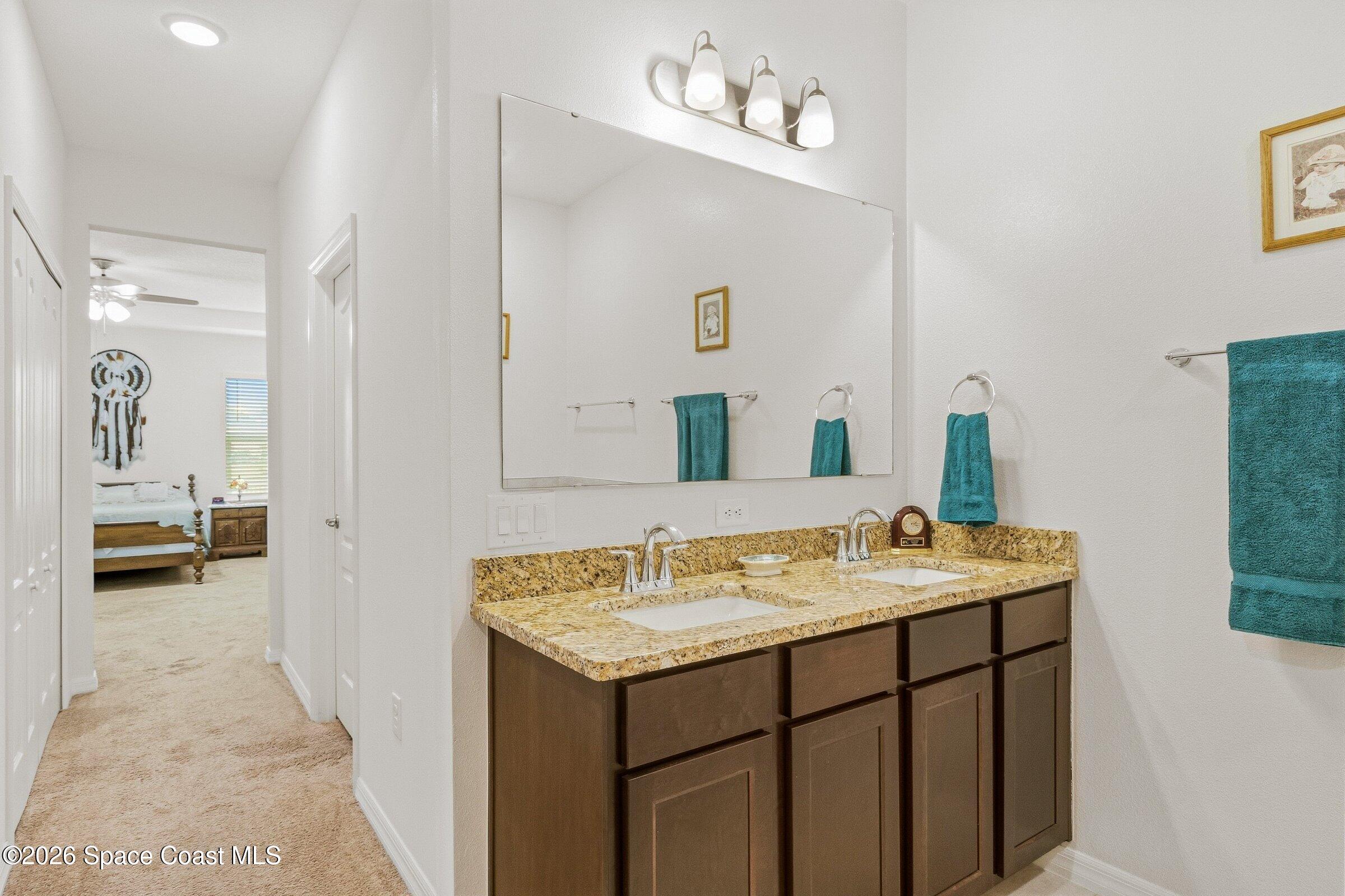 4693 Shannock Avenue Property Photo 17
