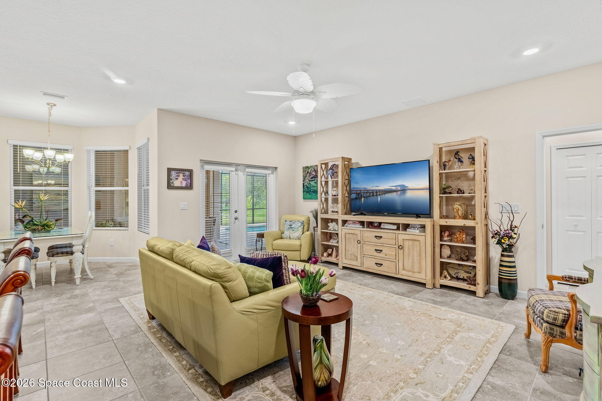655 Gleneagles Drive Se Property Photo 24