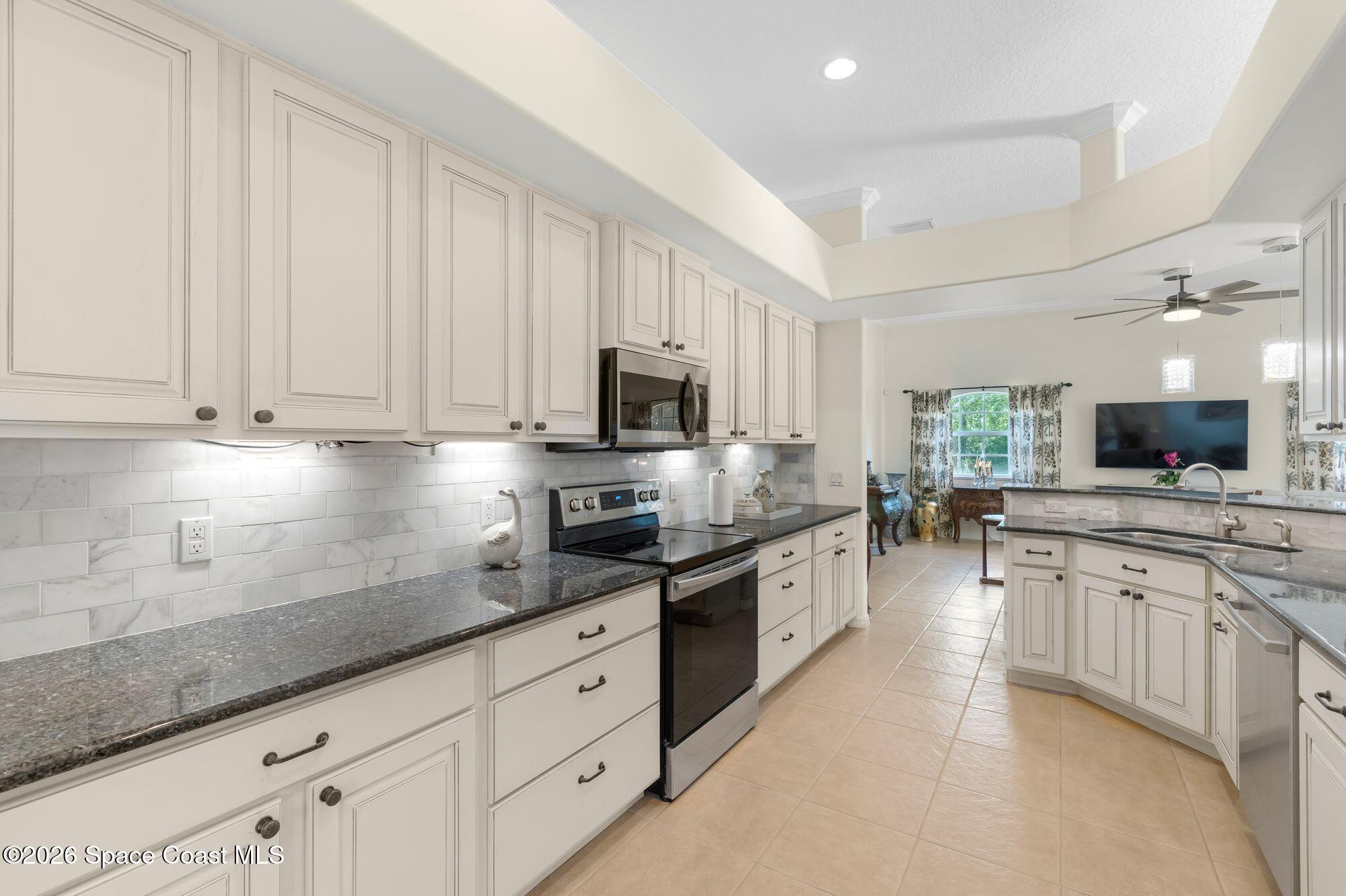 4545 Celestial Drive Property Photo 13