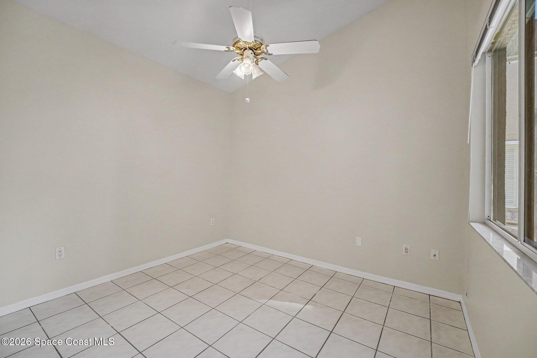 455 Willowgreen Lane Property Photo 13