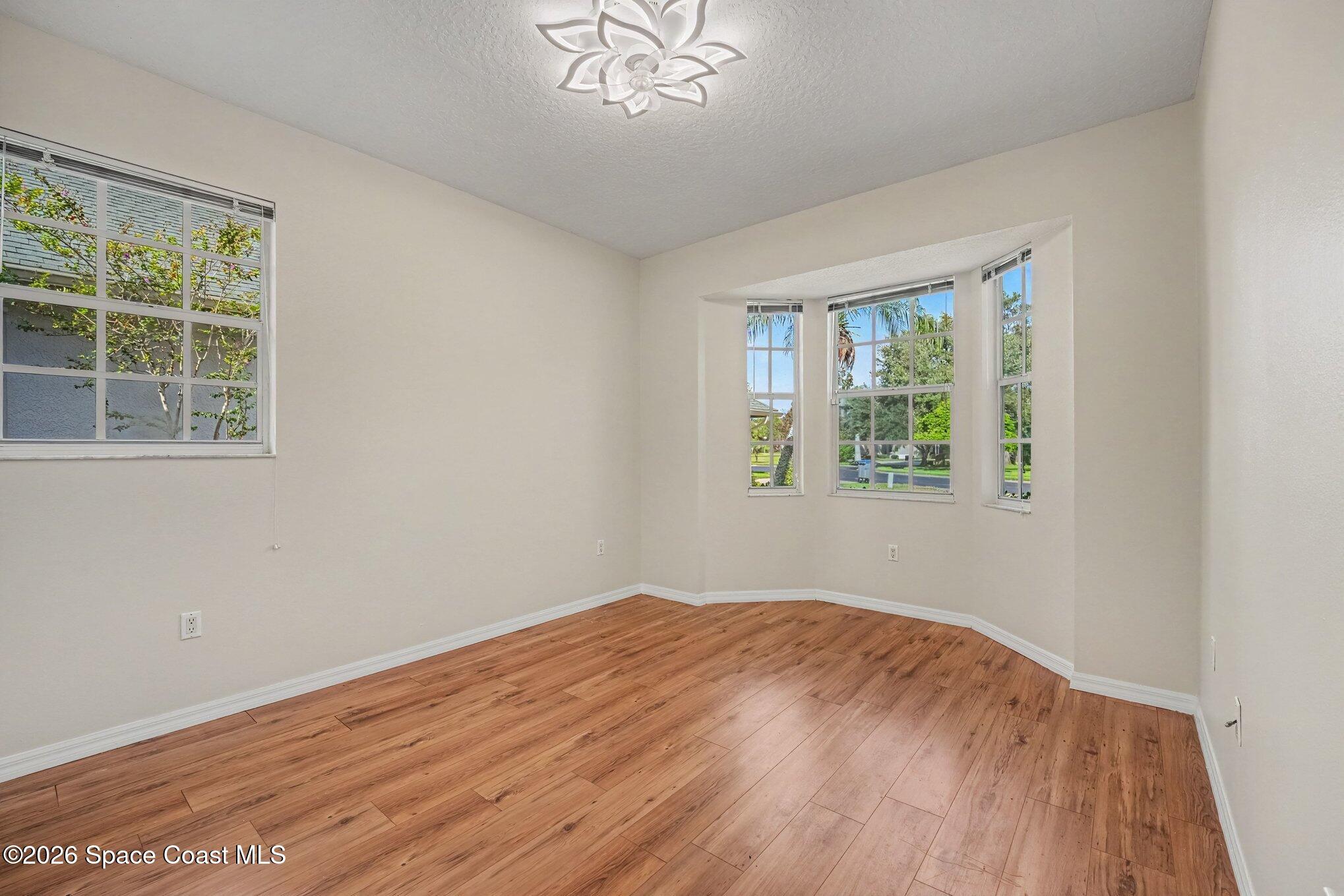 455 Willowgreen Lane Property Photo 15