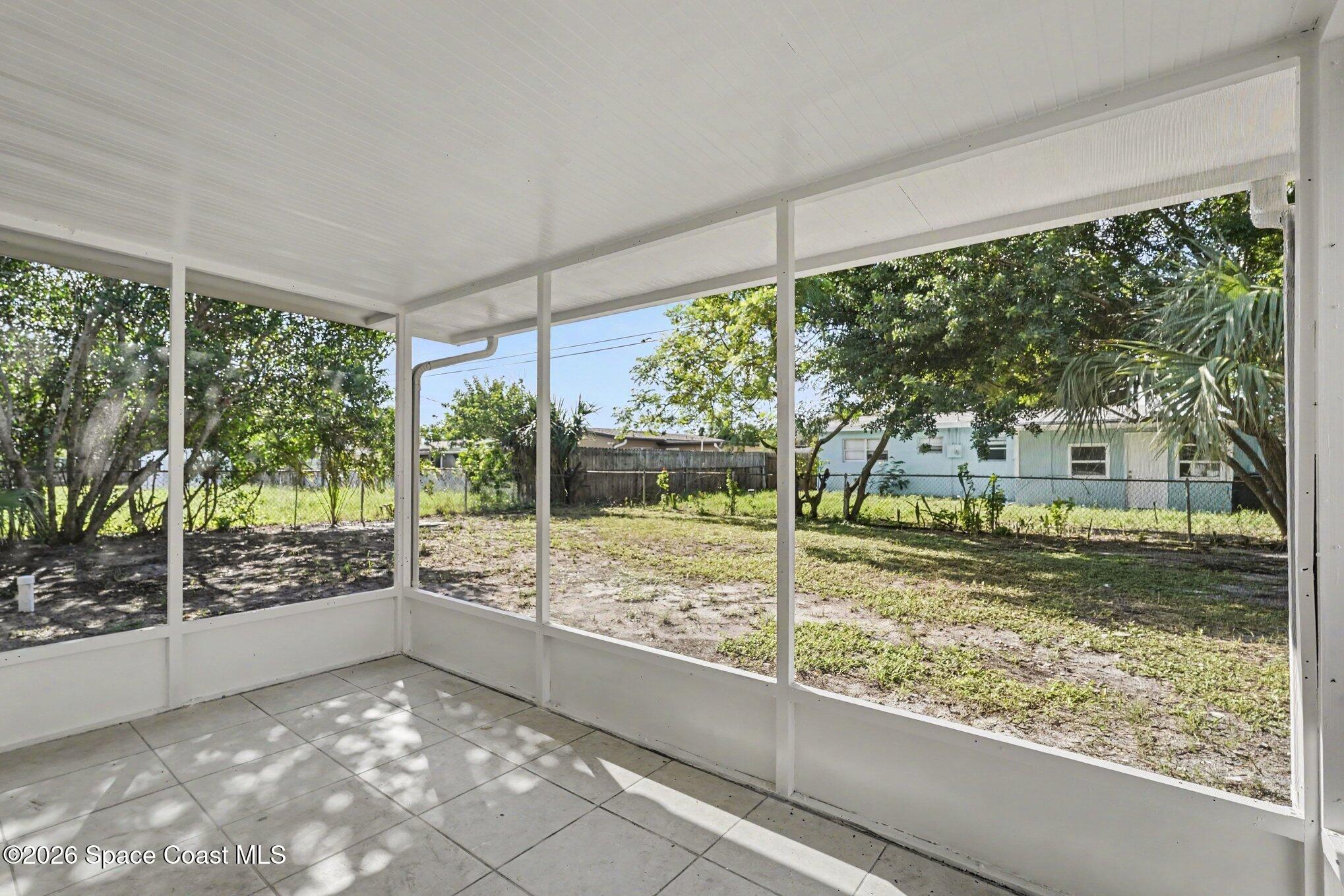 2191 Smathers Circle N Property Photo 28