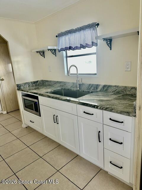 605 Oleander Circle Property Photo 5
