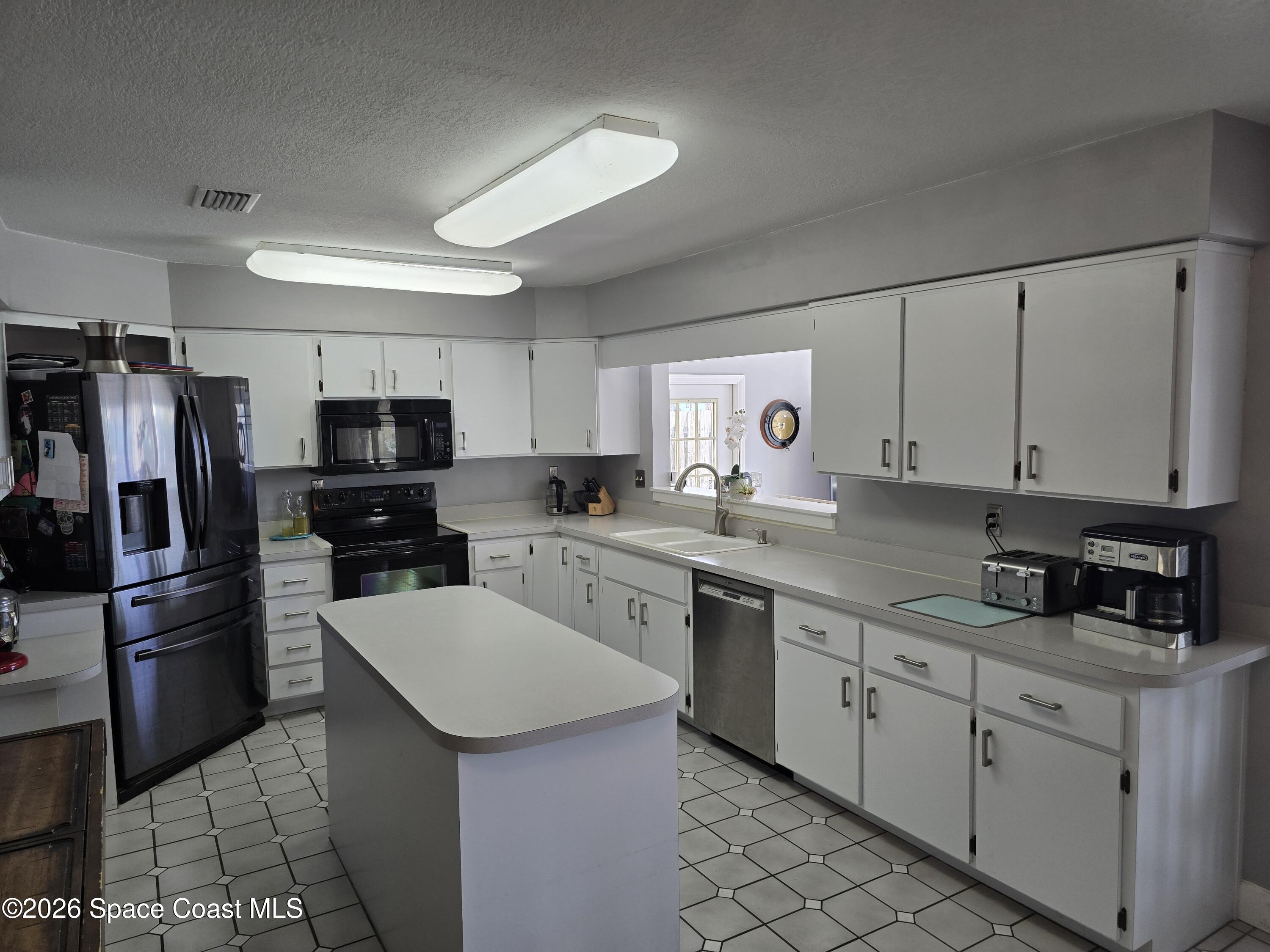 1660 N Banana River Drive Property Photo 2