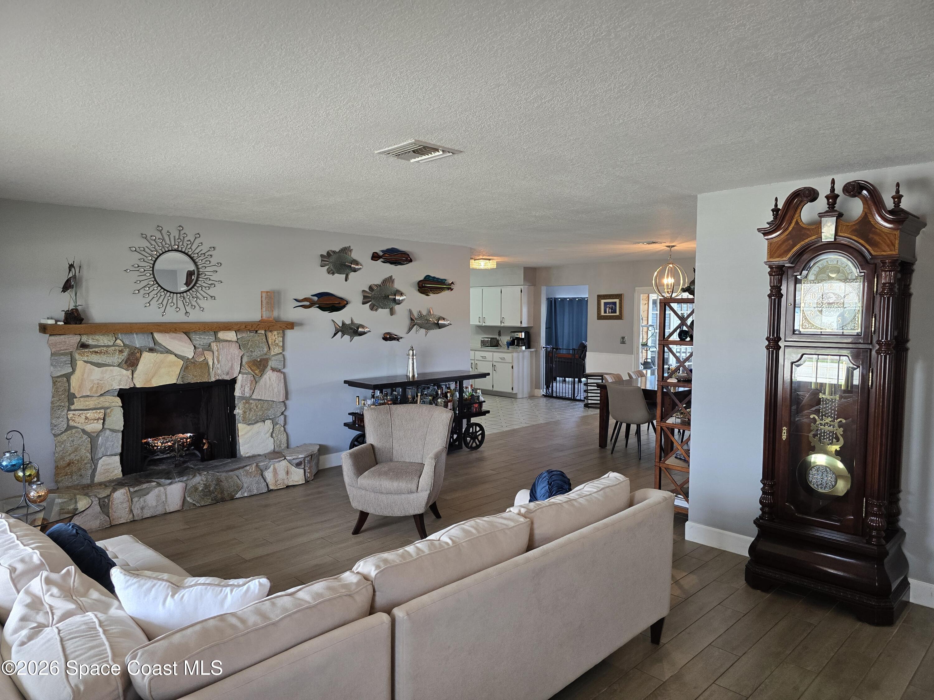 1660 N Banana River Drive Property Photo 4