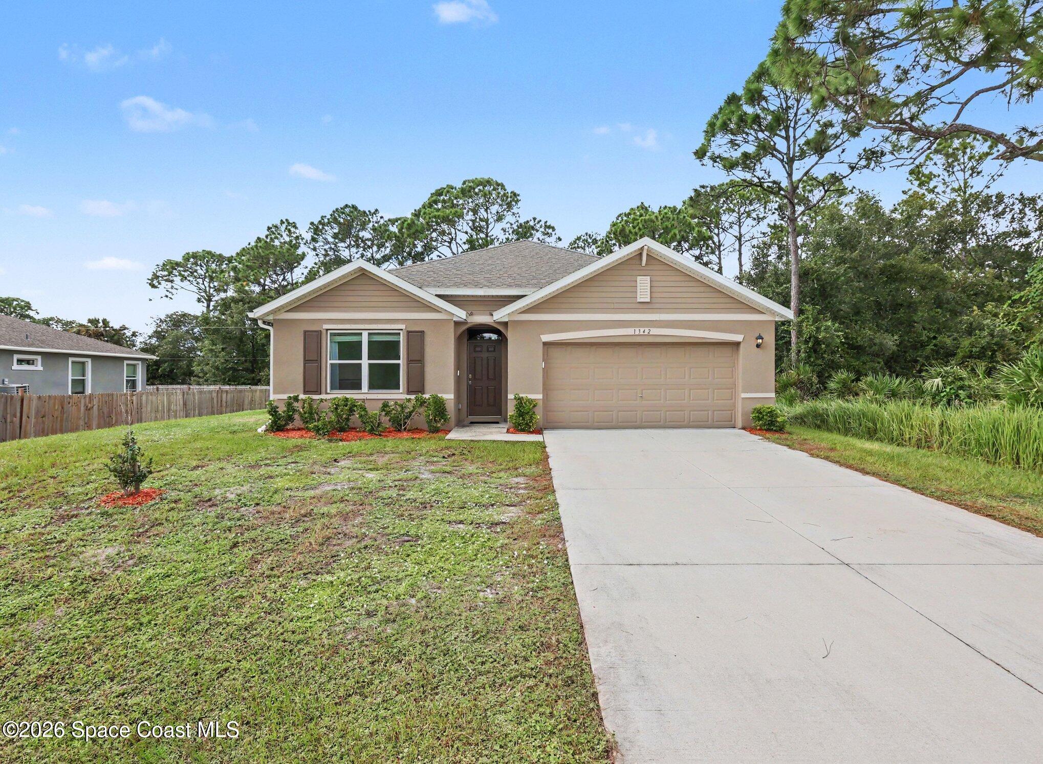 1342 Jupiter Boulevard Nw Property Photo 2