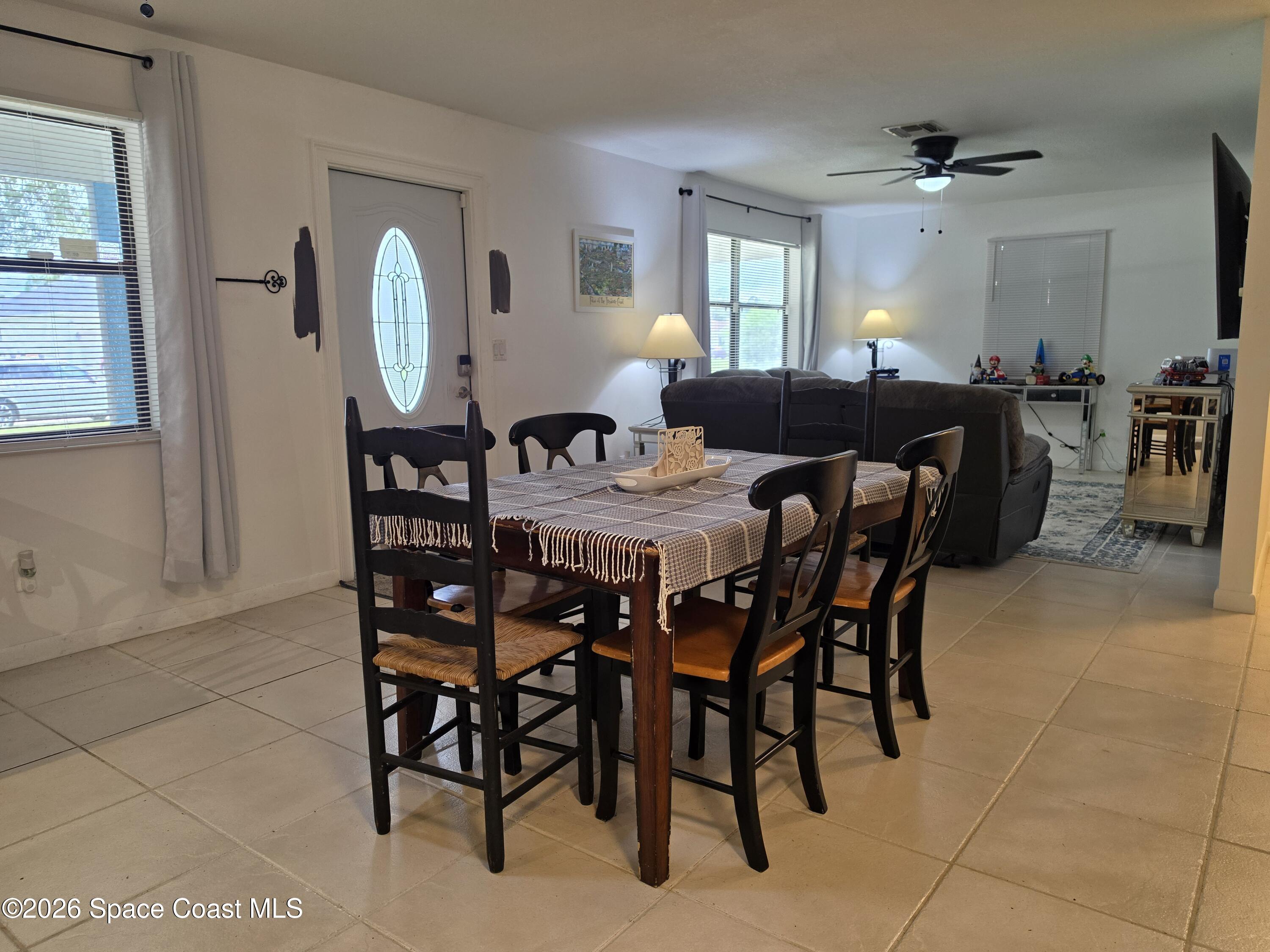8225 97th Court Property Photo 4