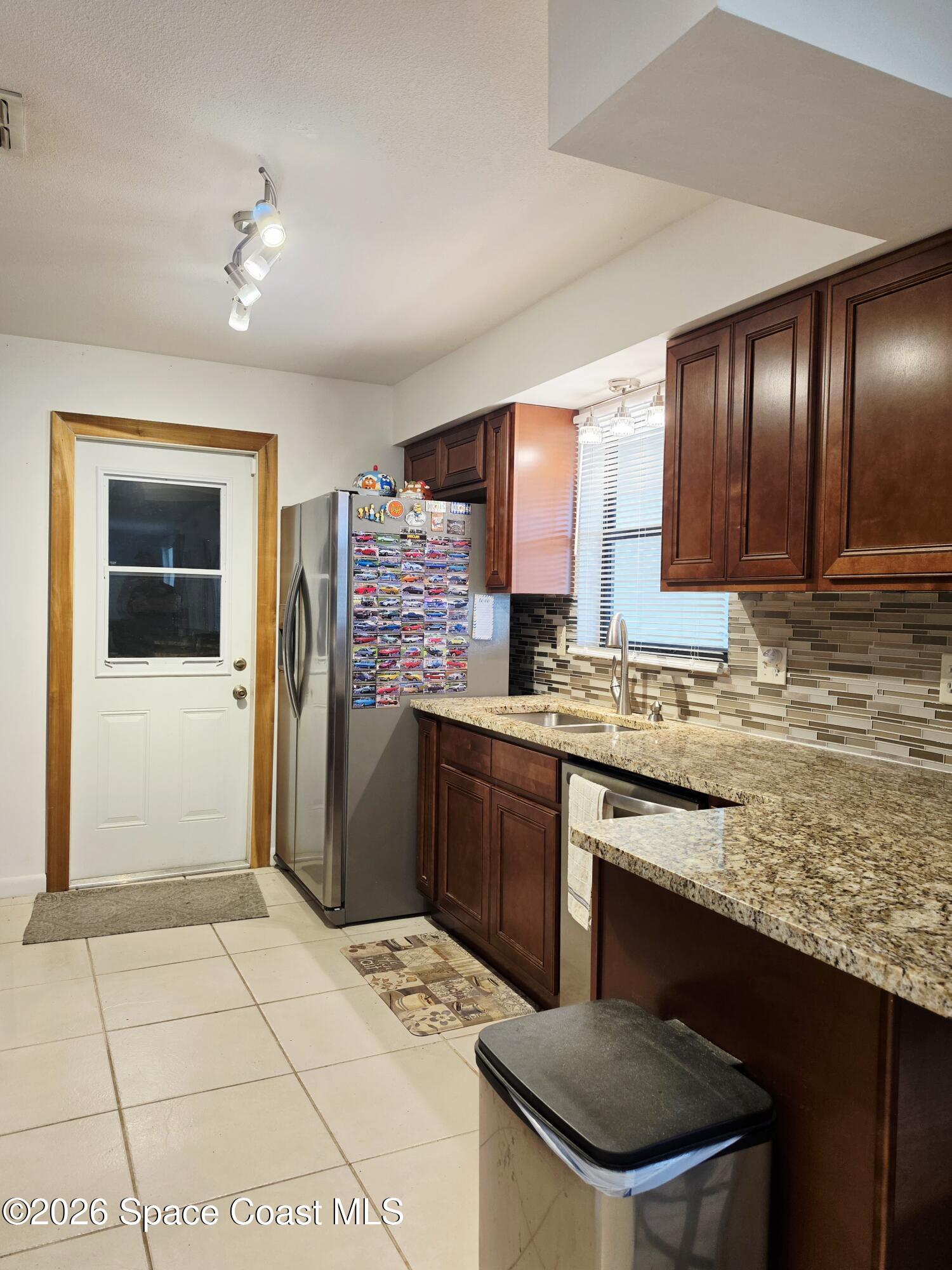 8225 97th Court Property Photo 5