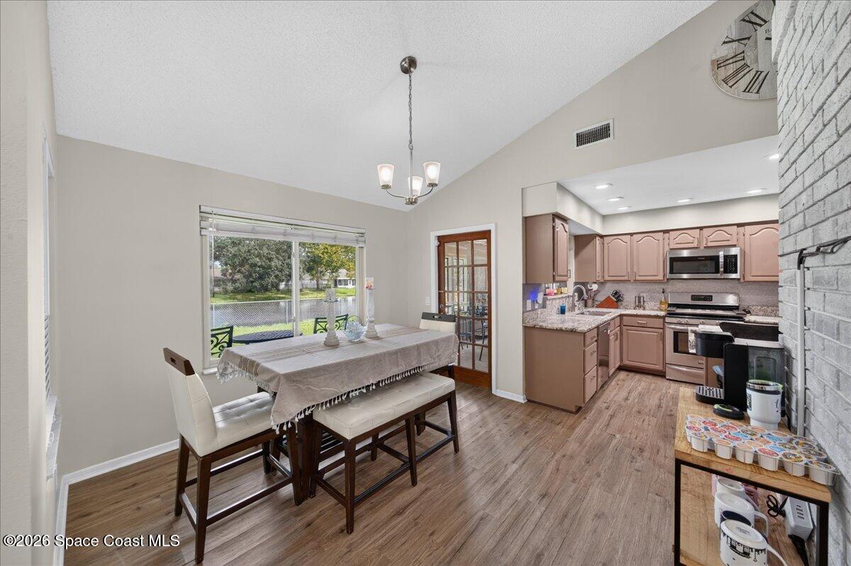 2960 Jacaranda Trail Property Photo 6