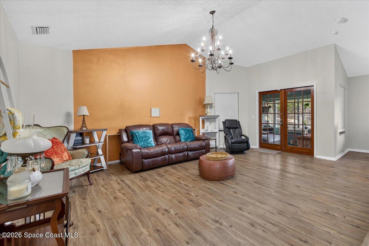 2960 Jacaranda Trail Property Photo 13