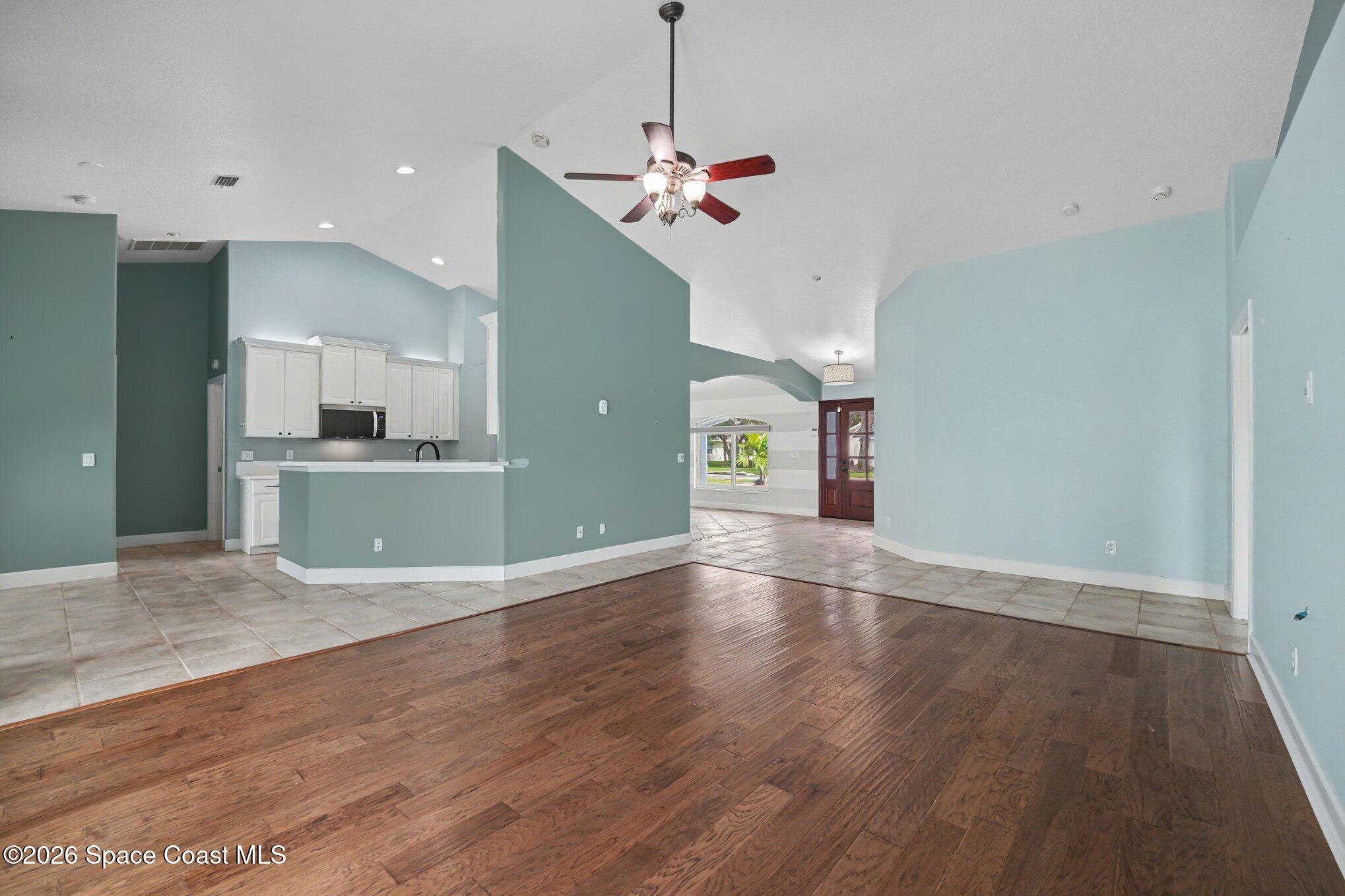 2553 Christopher Drive Property Photo 11