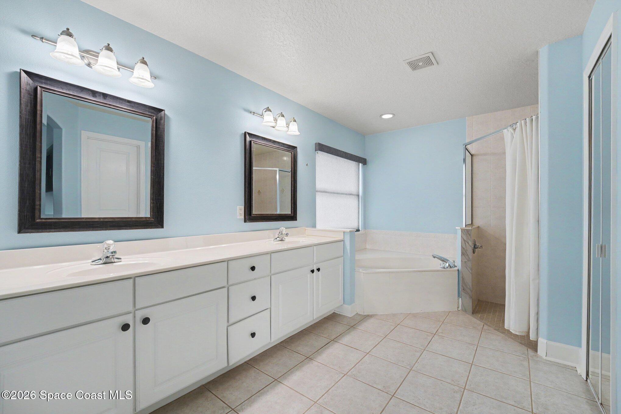 2553 Christopher Drive Property Photo 23