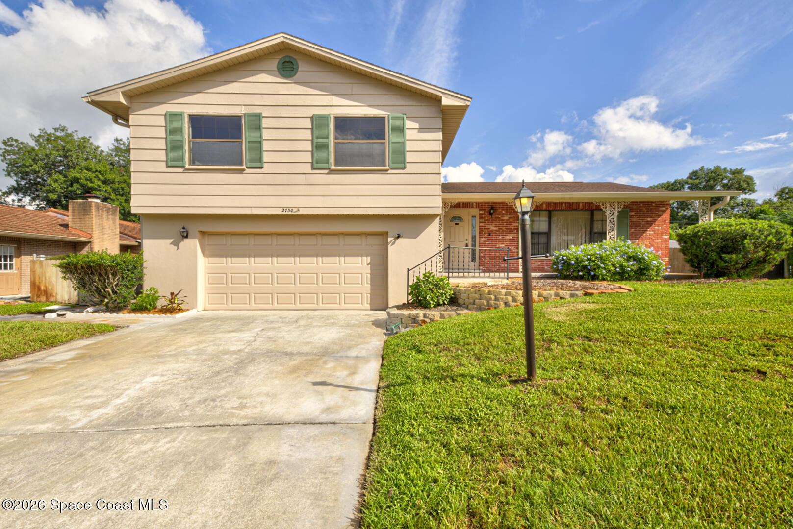 2730 Hickory Hill Court Property Photo 1