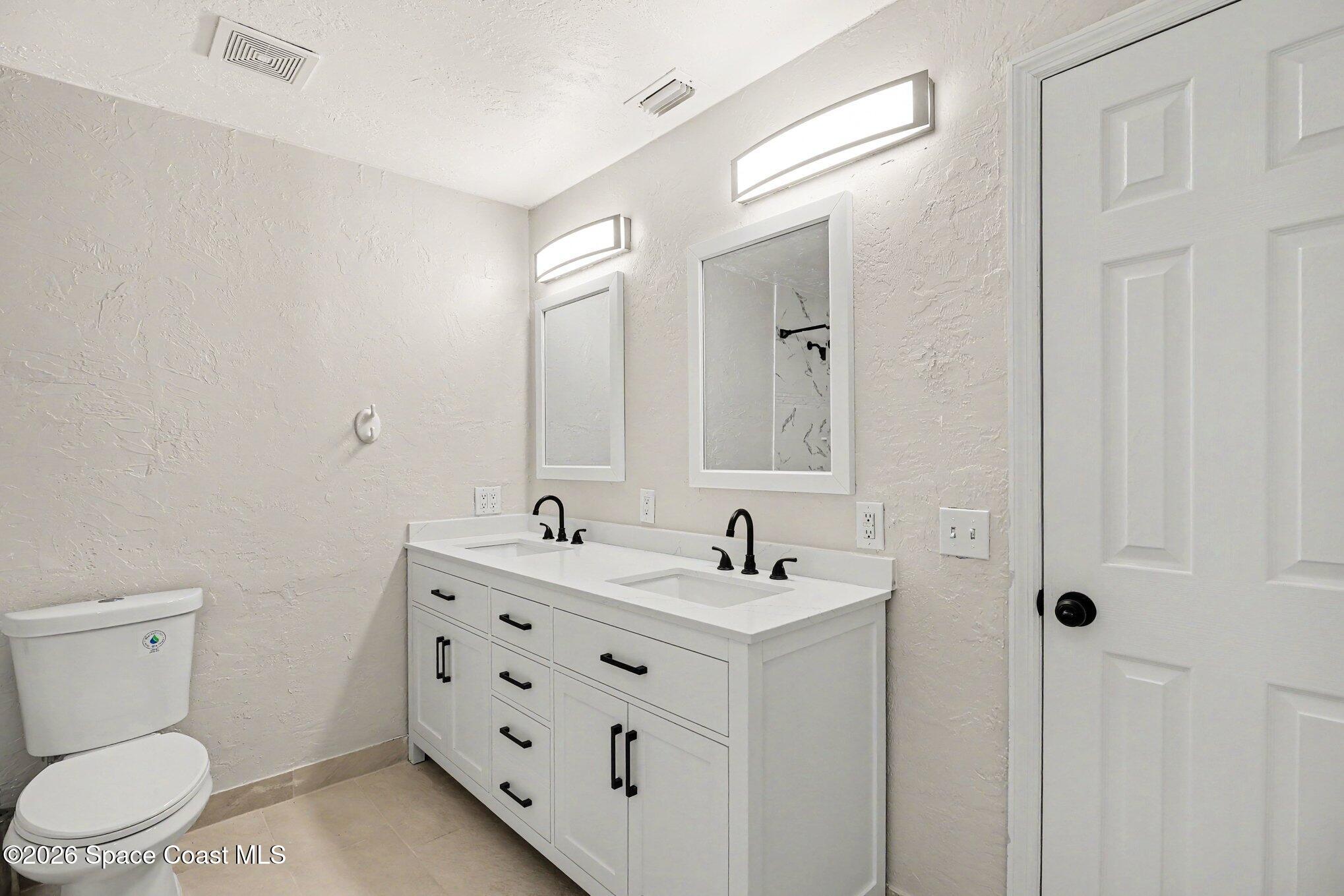 1909 Oakwood Drive Property Photo 17